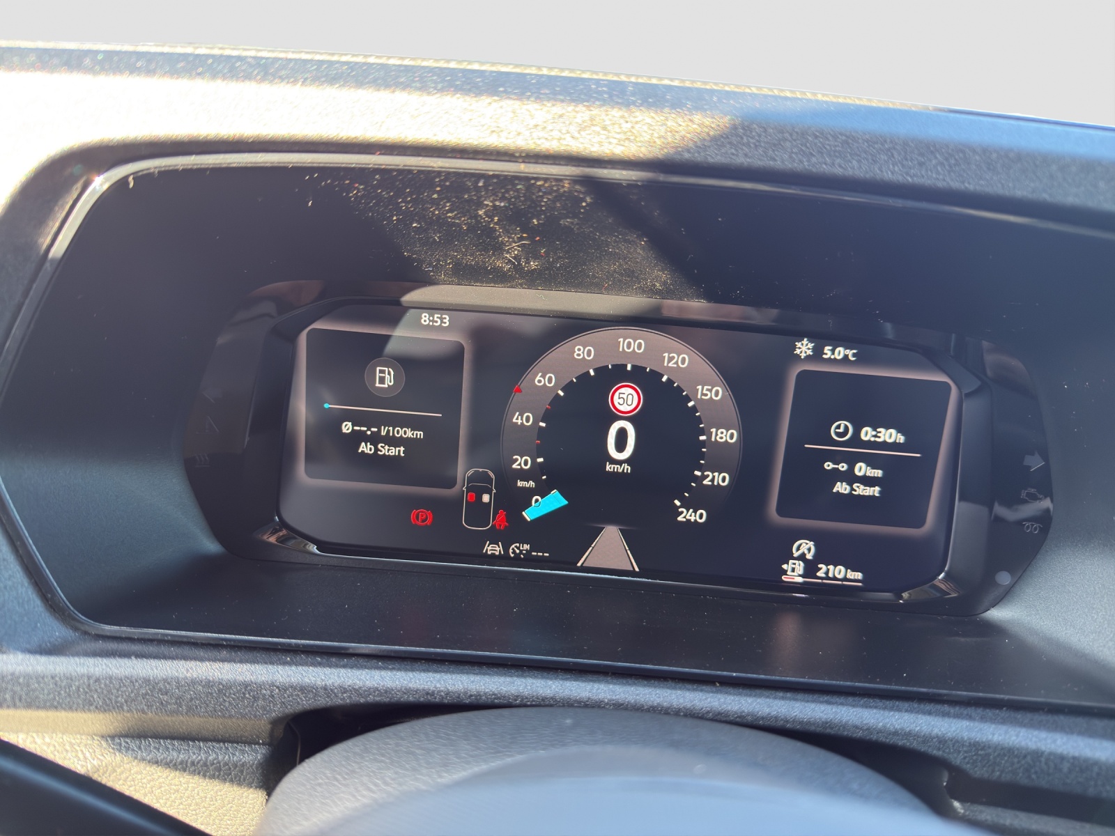VW Caddy Cargo 2.0TDI Maxi 4Motion-image-11