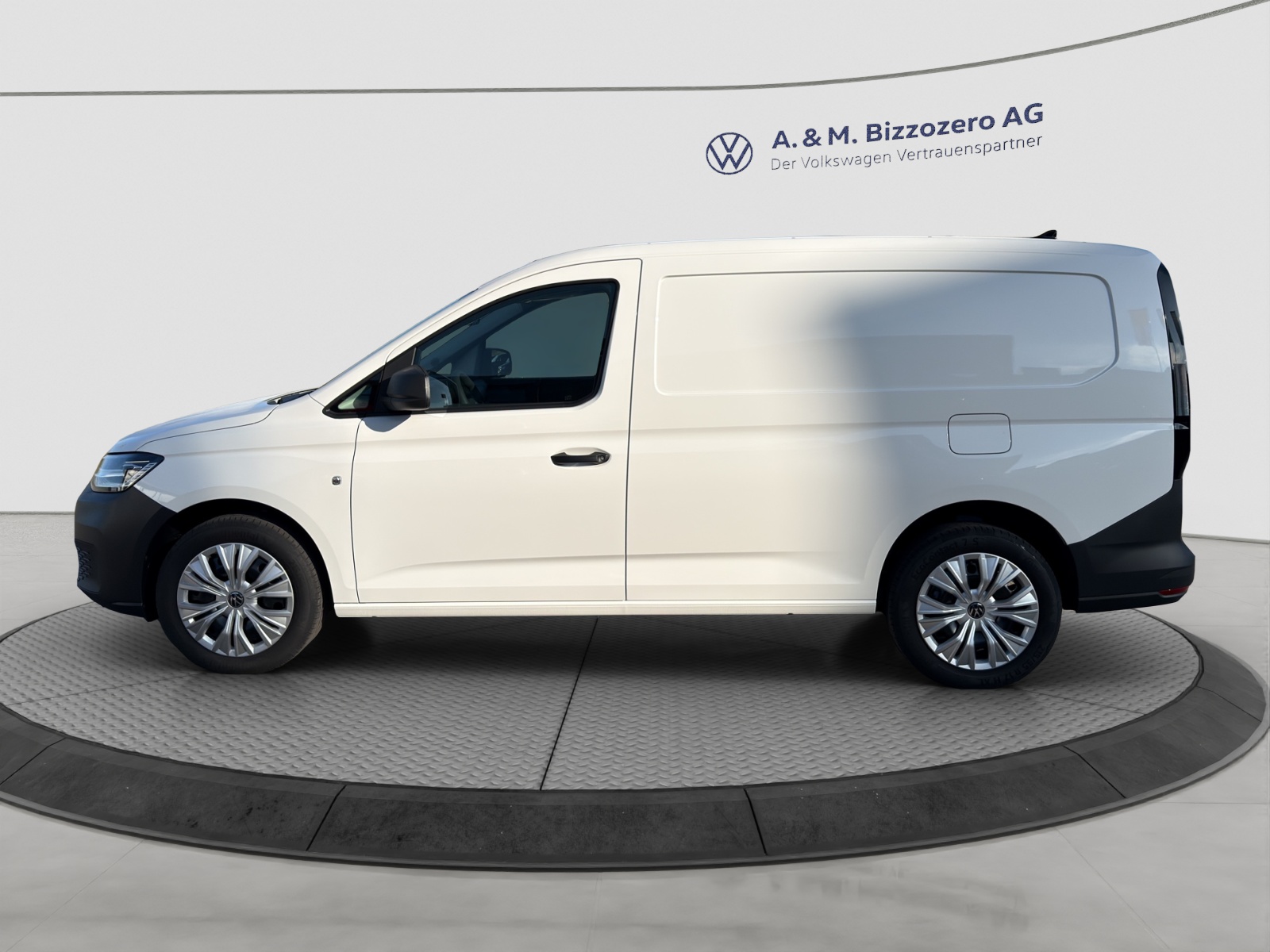 VW Caddy Cargo 2.0TDI Maxi 4Motion-image-1