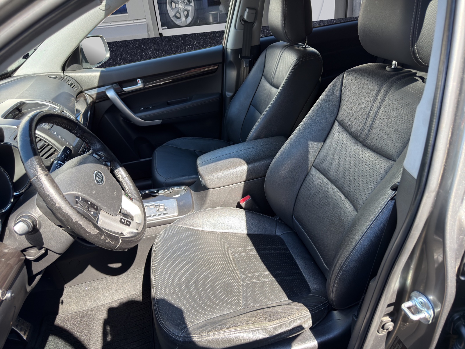 KIA Sorento 2.2 CRDI Style Automatic-image-9