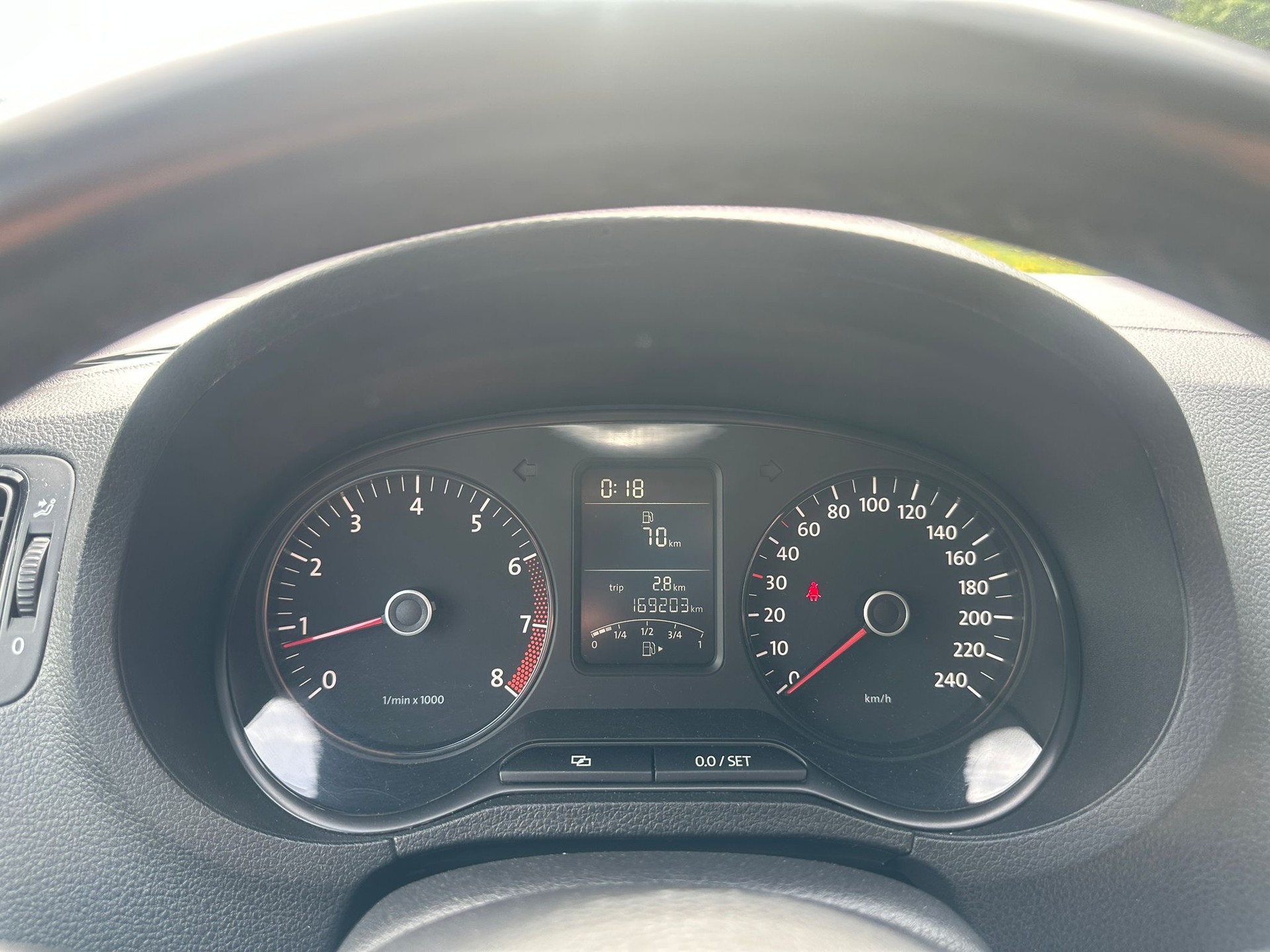 VW POLO-image-6