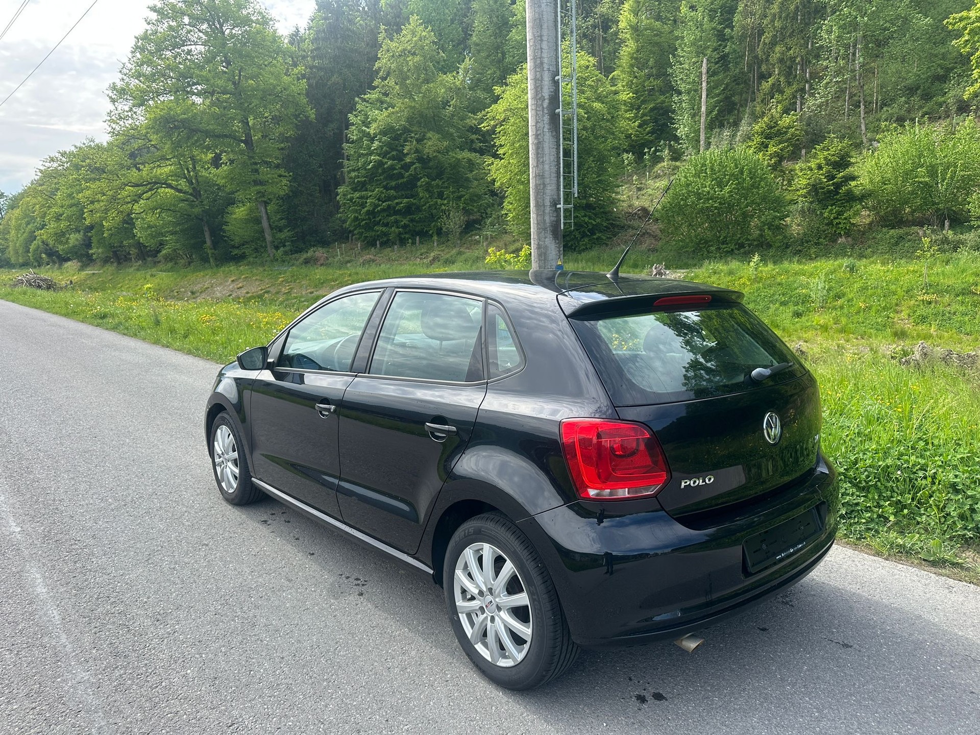 VW POLO-image-5