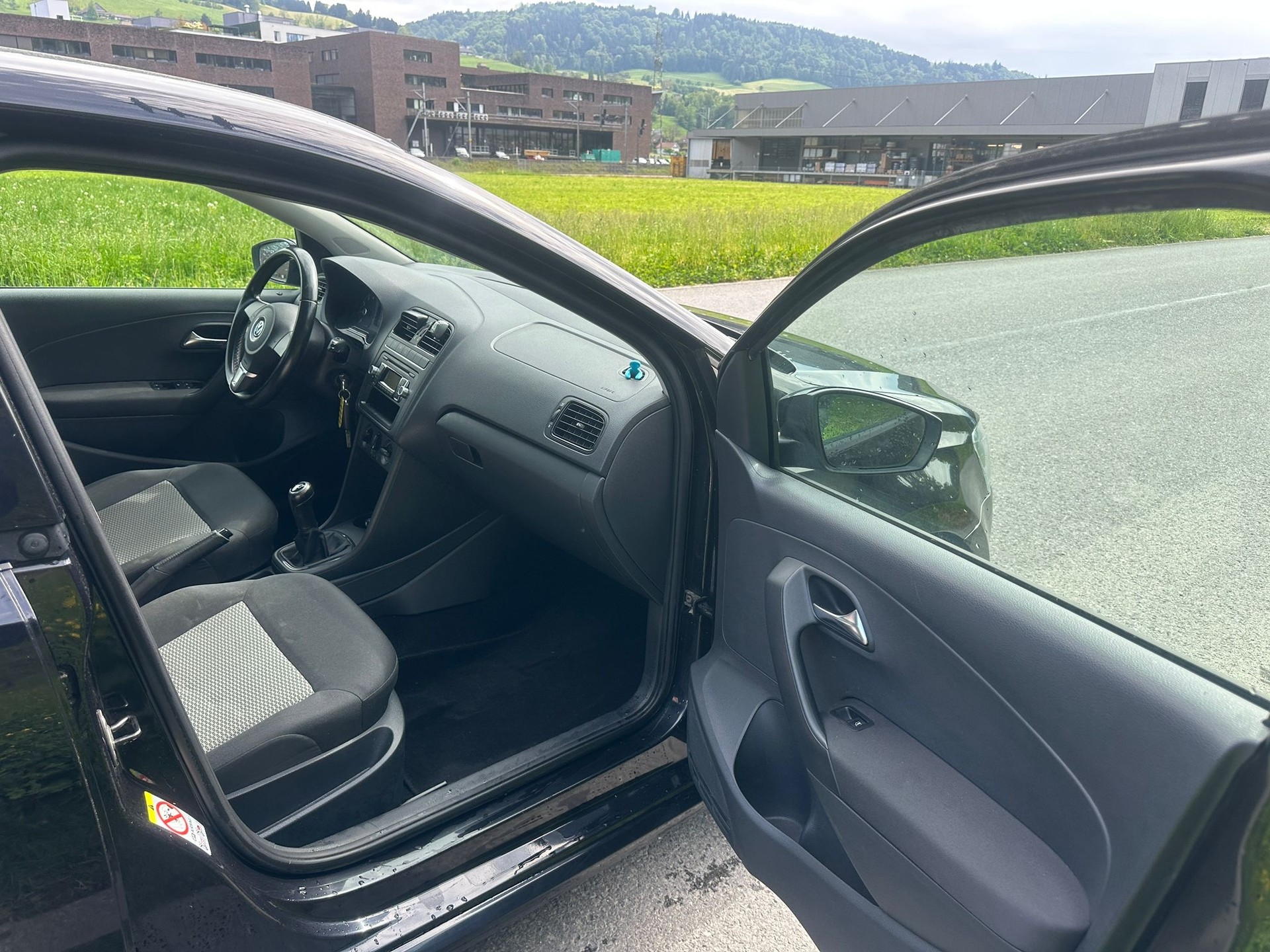 VW POLO-image-9