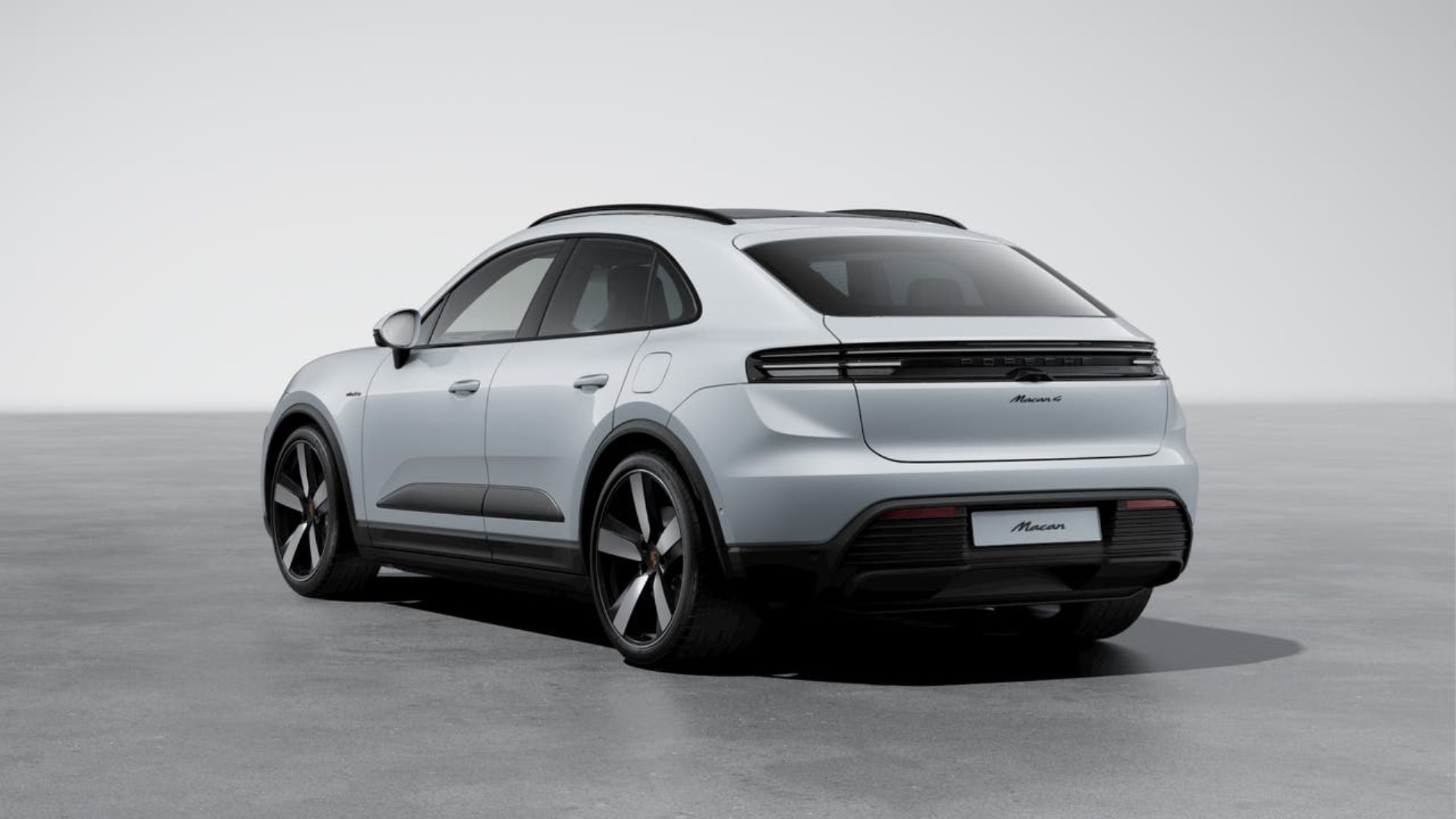 PORSCHE Macan 4 Electric-image-2