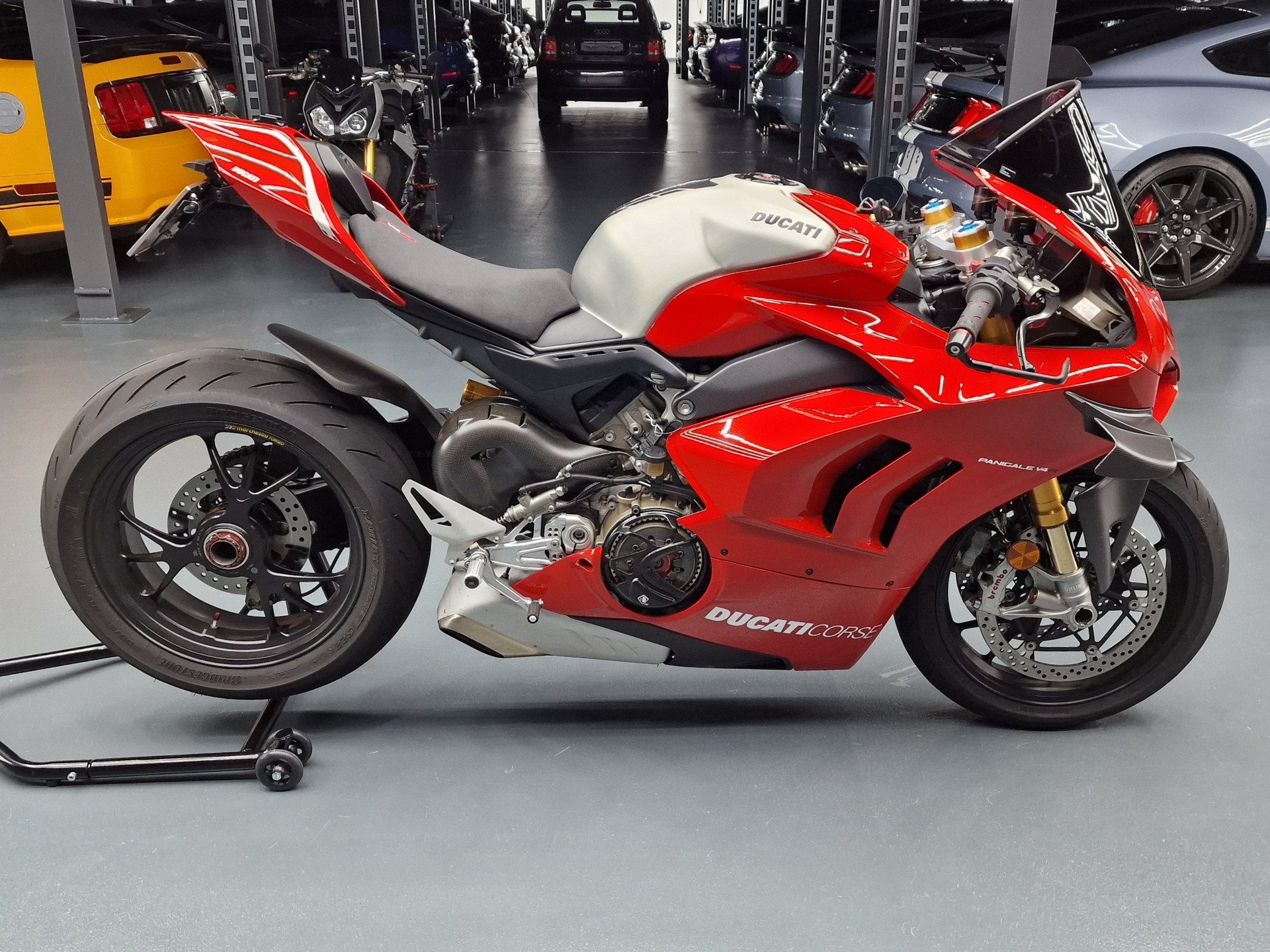 DUCATI Panigale 998 V4 R
