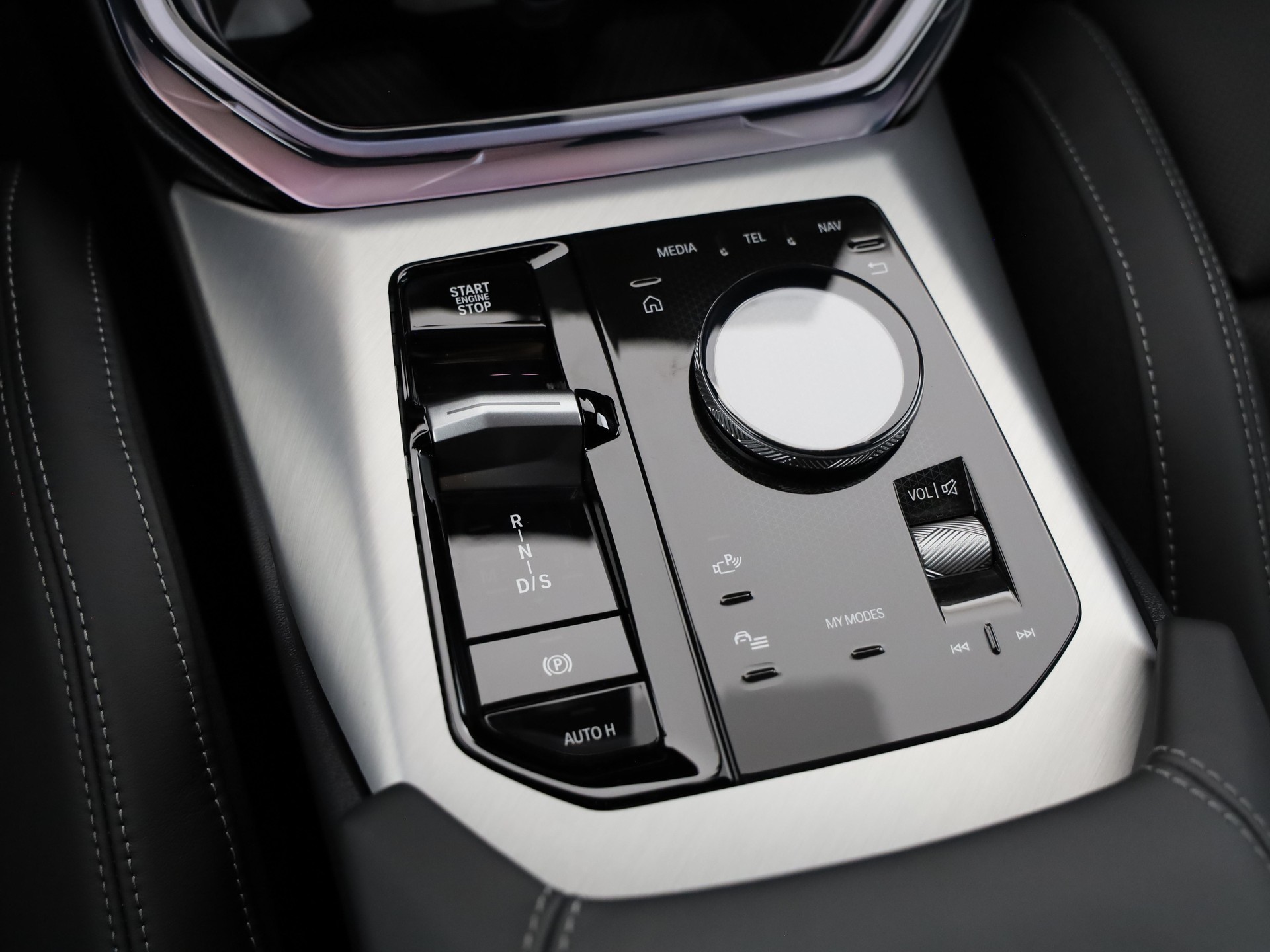 BMW X3 40d xDrive-image-16