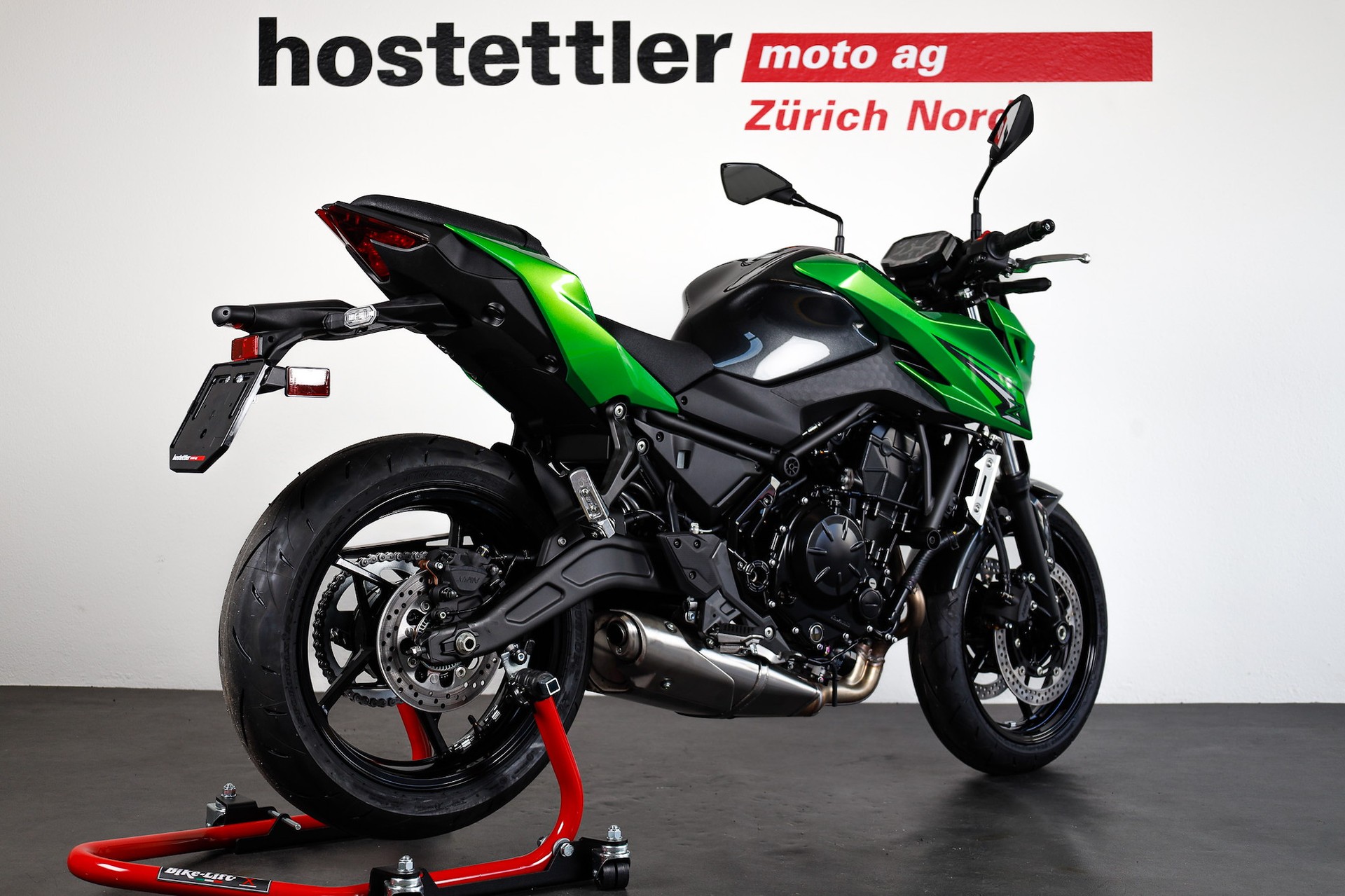 KAWASAKI Z650 S-showroom-element-2