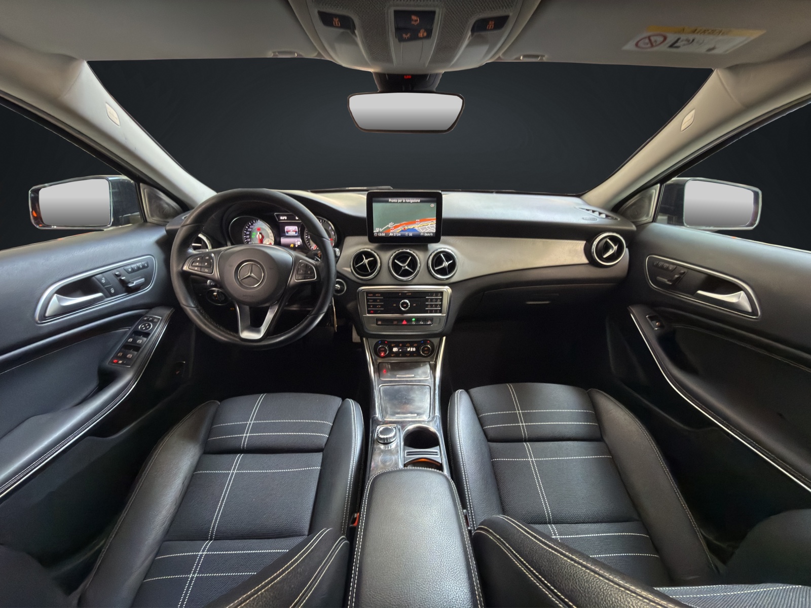 MERCEDES-BENZ GLA 200 CDI Swiss Star Edition Urban 4Matic 7G-DCT-image-9