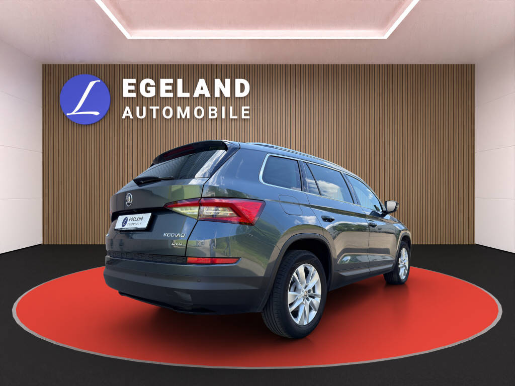 SKODA Kodiaq 2.0 TSI Style DSG 4x4-image-3