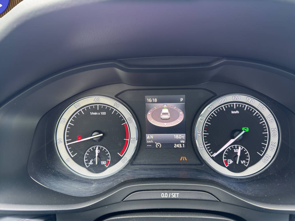 SKODA Kodiaq 2.0 TSI Style DSG 4x4-image-16