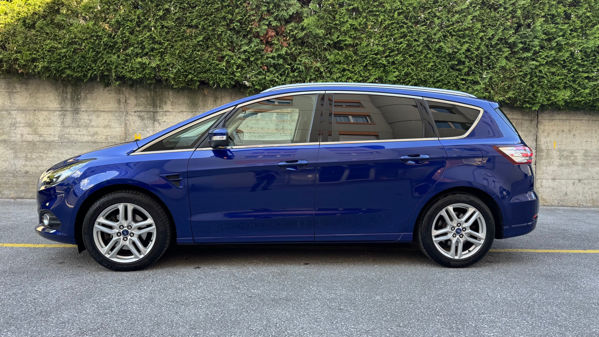 FORD S-Max 2.0 TDCi Titanium PowerShift-showroom-element-2