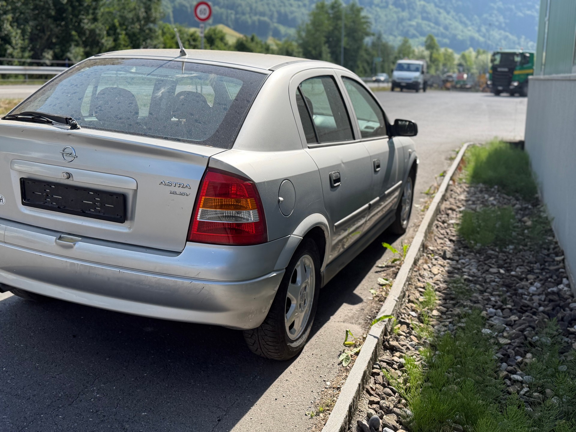 OPEL Astra 1.6i 16V Club-image-3