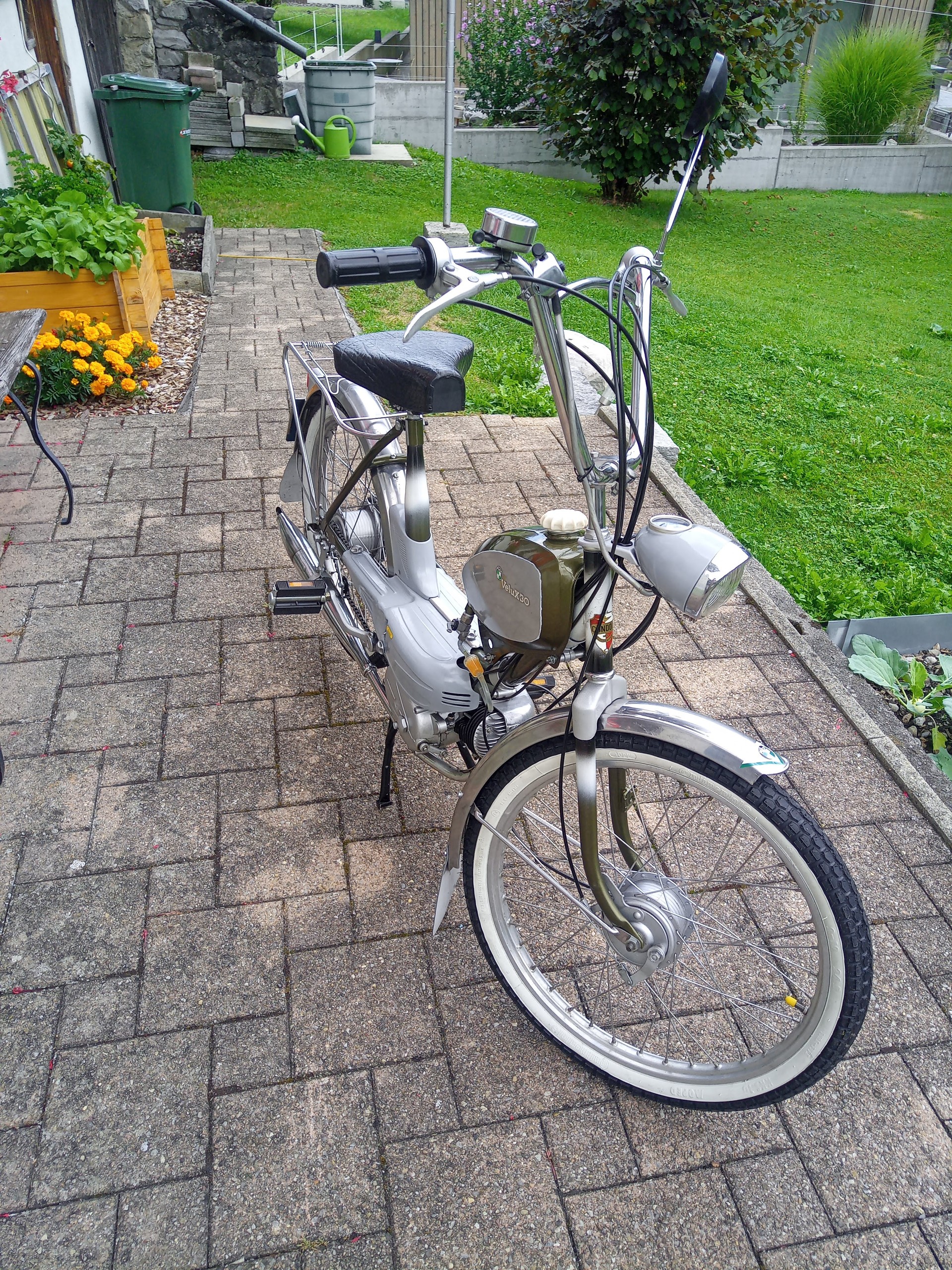 PUCH Velux X 30