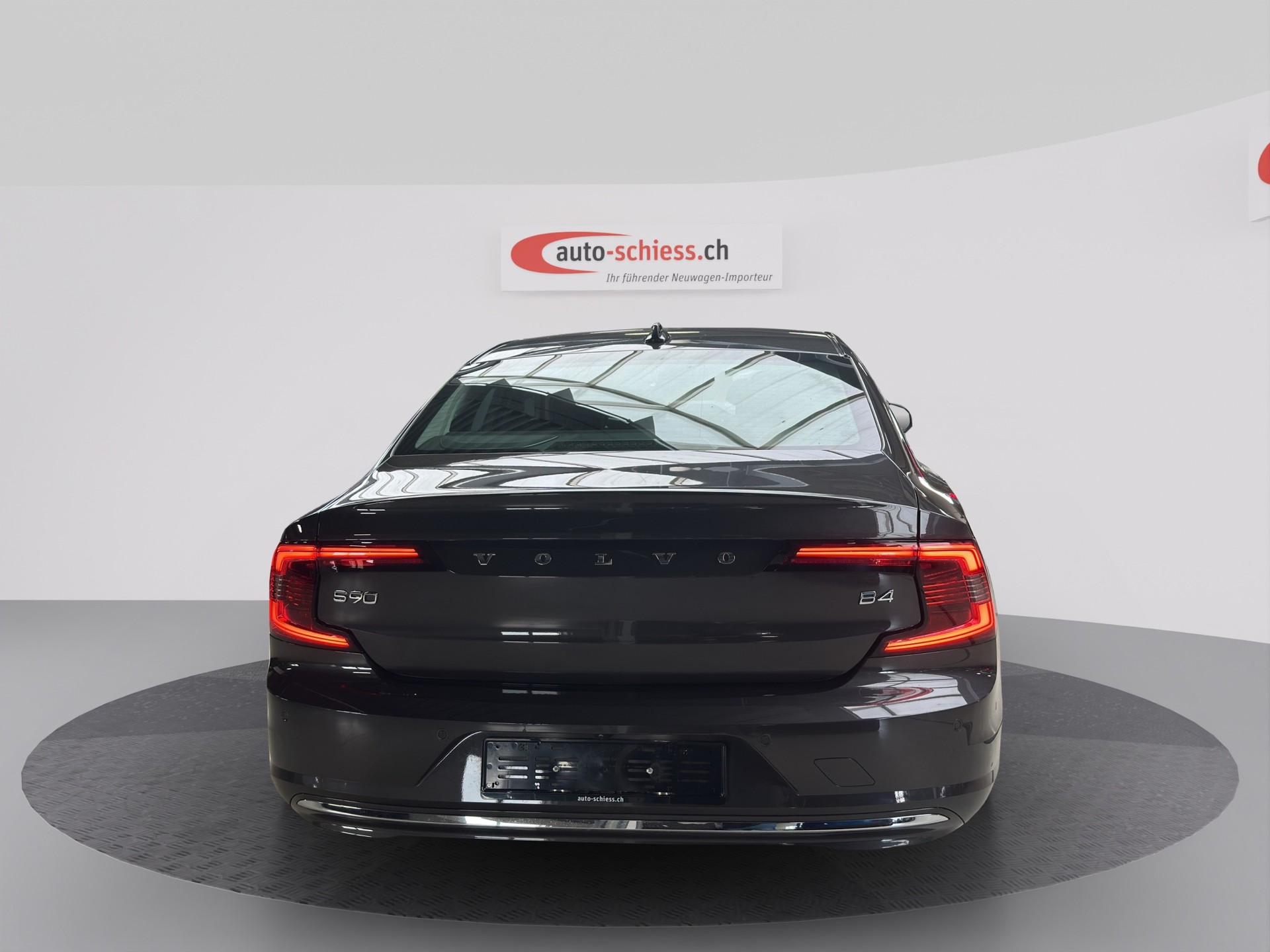 VOLVO S90 B4 AWD Mild Hybrid Plus Bright Geartronic-image-3