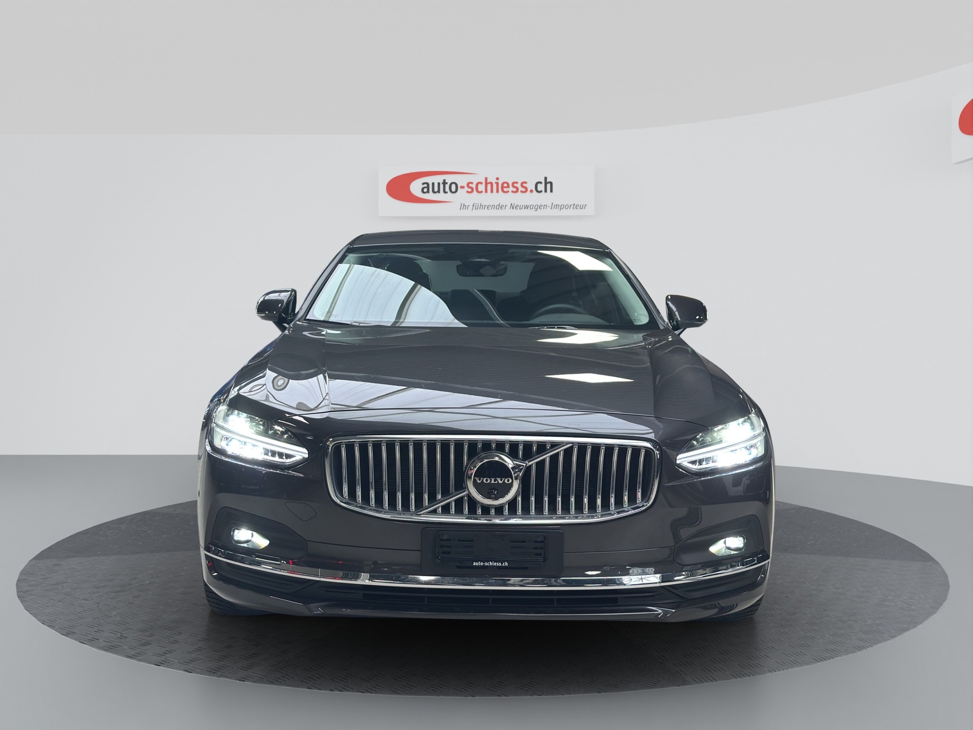 VOLVO S90 B4 AWD Mild Hybrid Plus Bright Geartronic-image-1