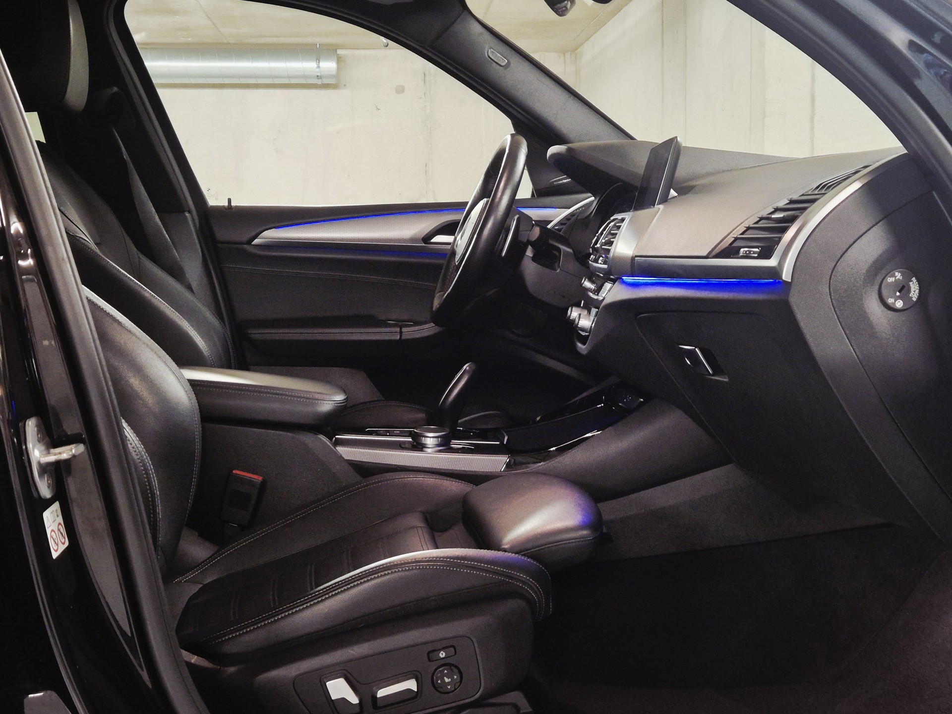 BMW X3 xDrive 30i M Sport Steptronic-image-18
