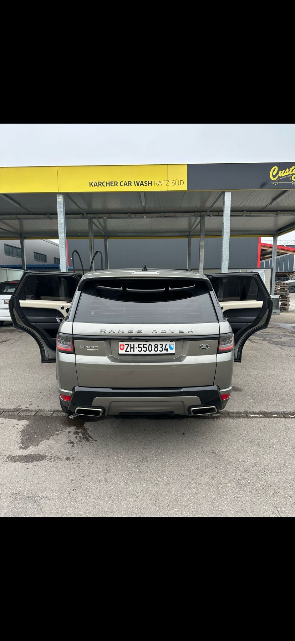 LAND ROVER 3.0 V6 SC HSE Dynamic-image-1