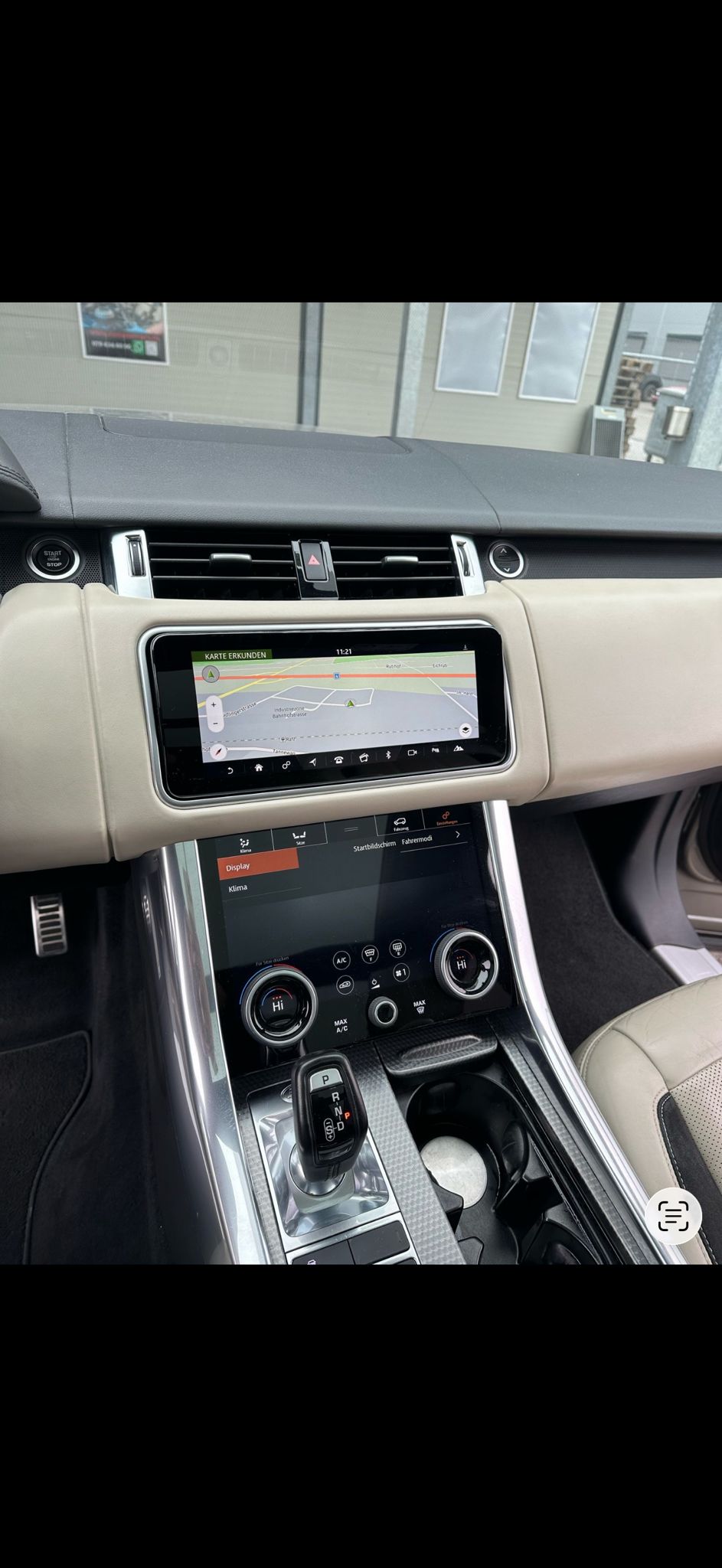 LAND ROVER 3.0 V6 SC HSE Dynamic-image-10