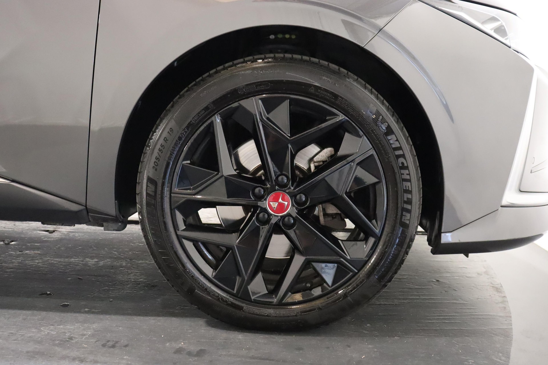 DS AUTOMOBILES 4 1.6 PureTech 225 Performance Line+-image-15