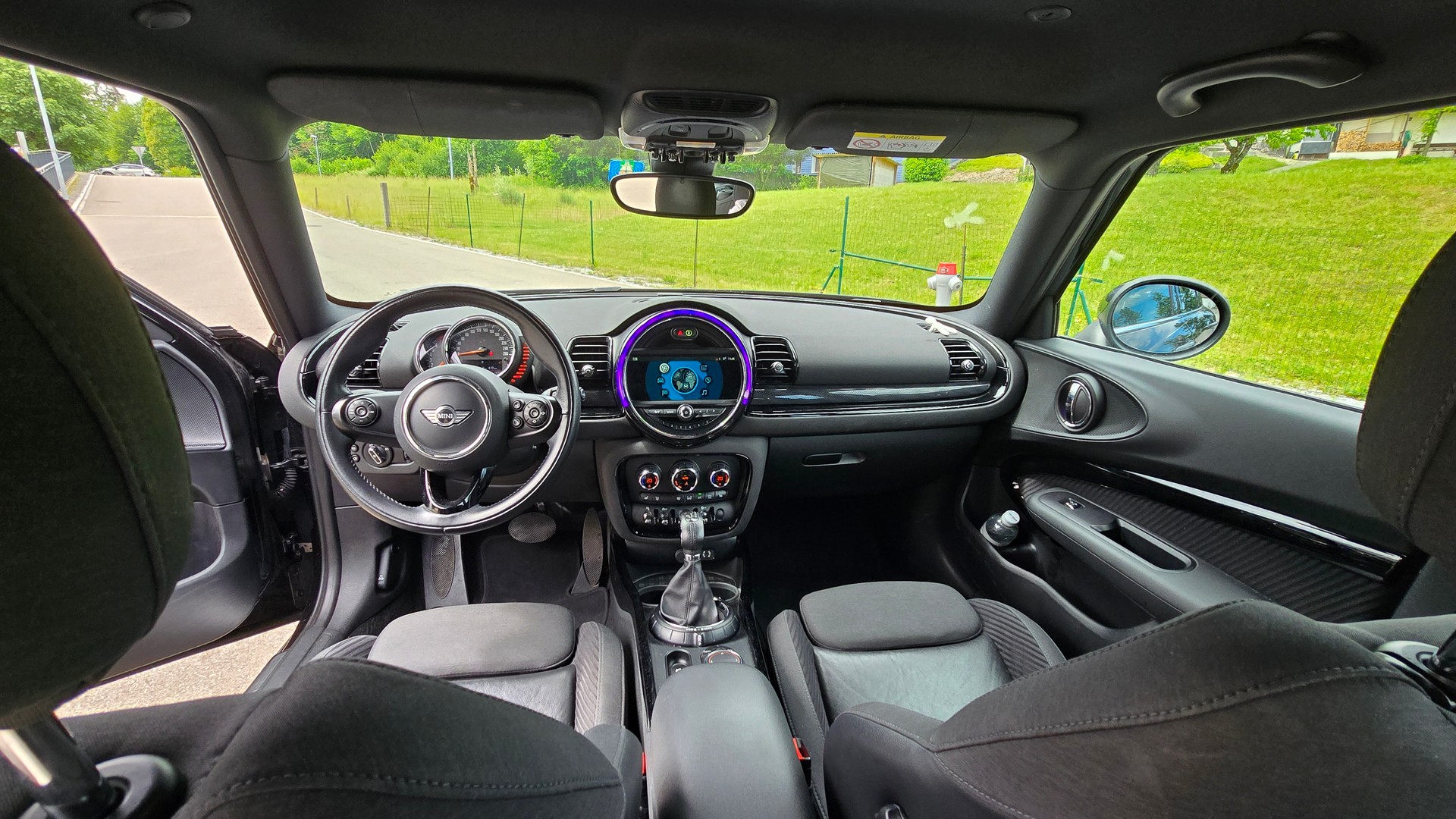 MINI Clubman Cooper S ALL4-image-3