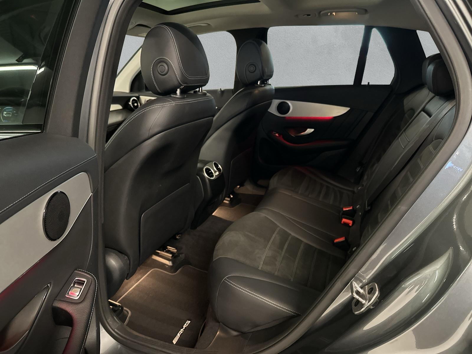 MERCEDES-BENZ GLC 300 d AMG Line 4 Matic-image-11