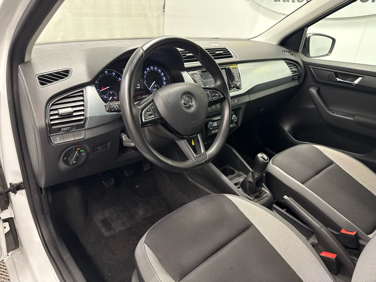 SKODA Fabia 1.2 TSI Ambition-image-2