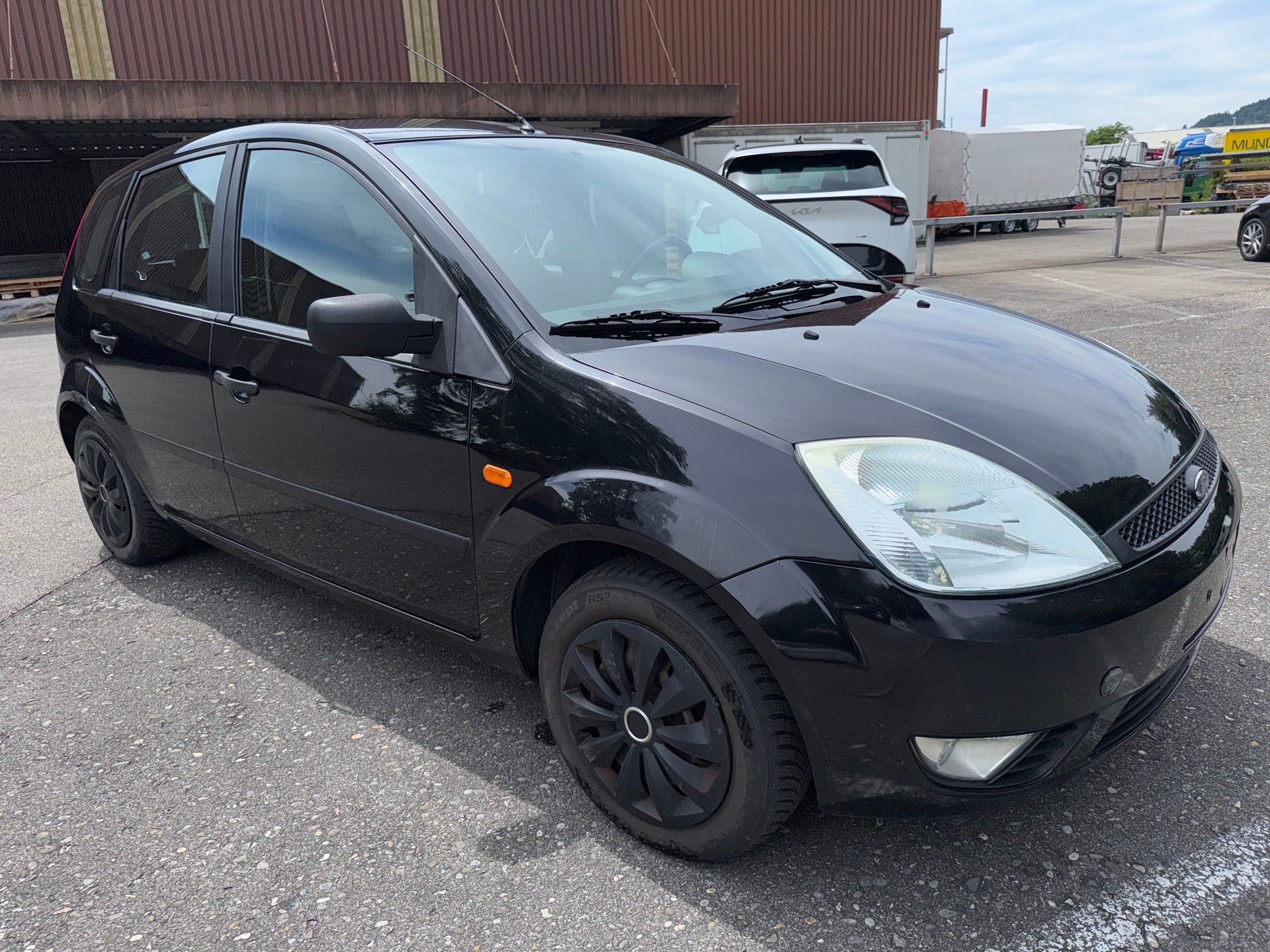 FORD Fiesta 1.4 16V Trend-image-4