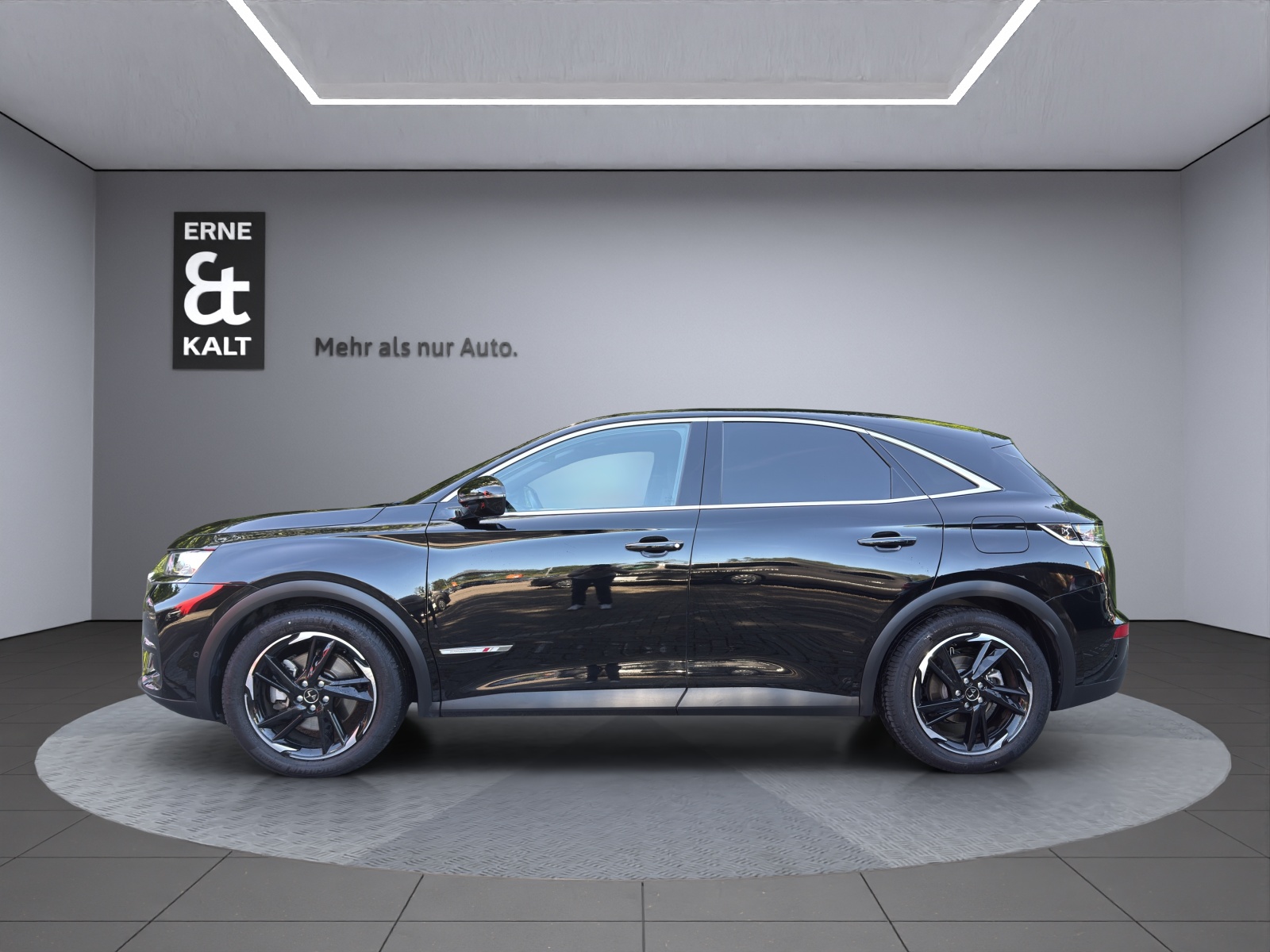 DS AUTOMOBILES 7 Crossback 1.6 E-Tense Performance Line 4x4-image-1