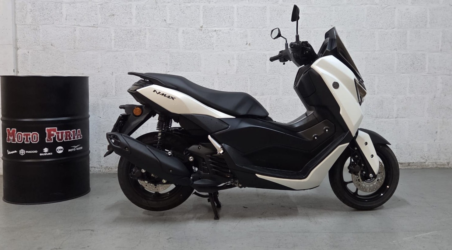 YAMAHA N-MAX 2025