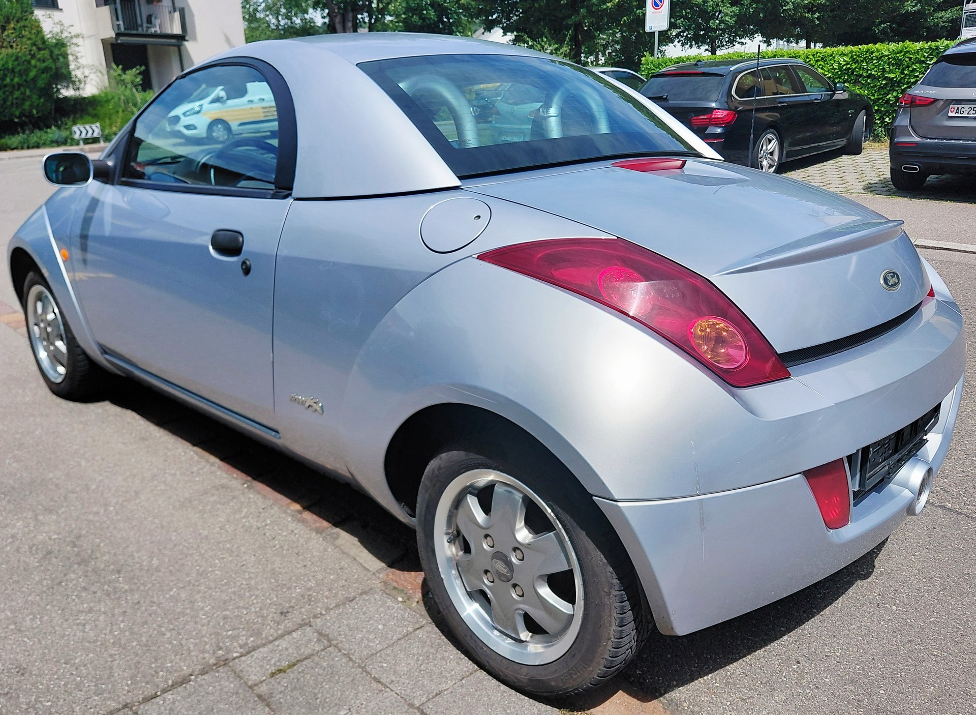FORD Streetka 1.6 (Luxury)-image-3