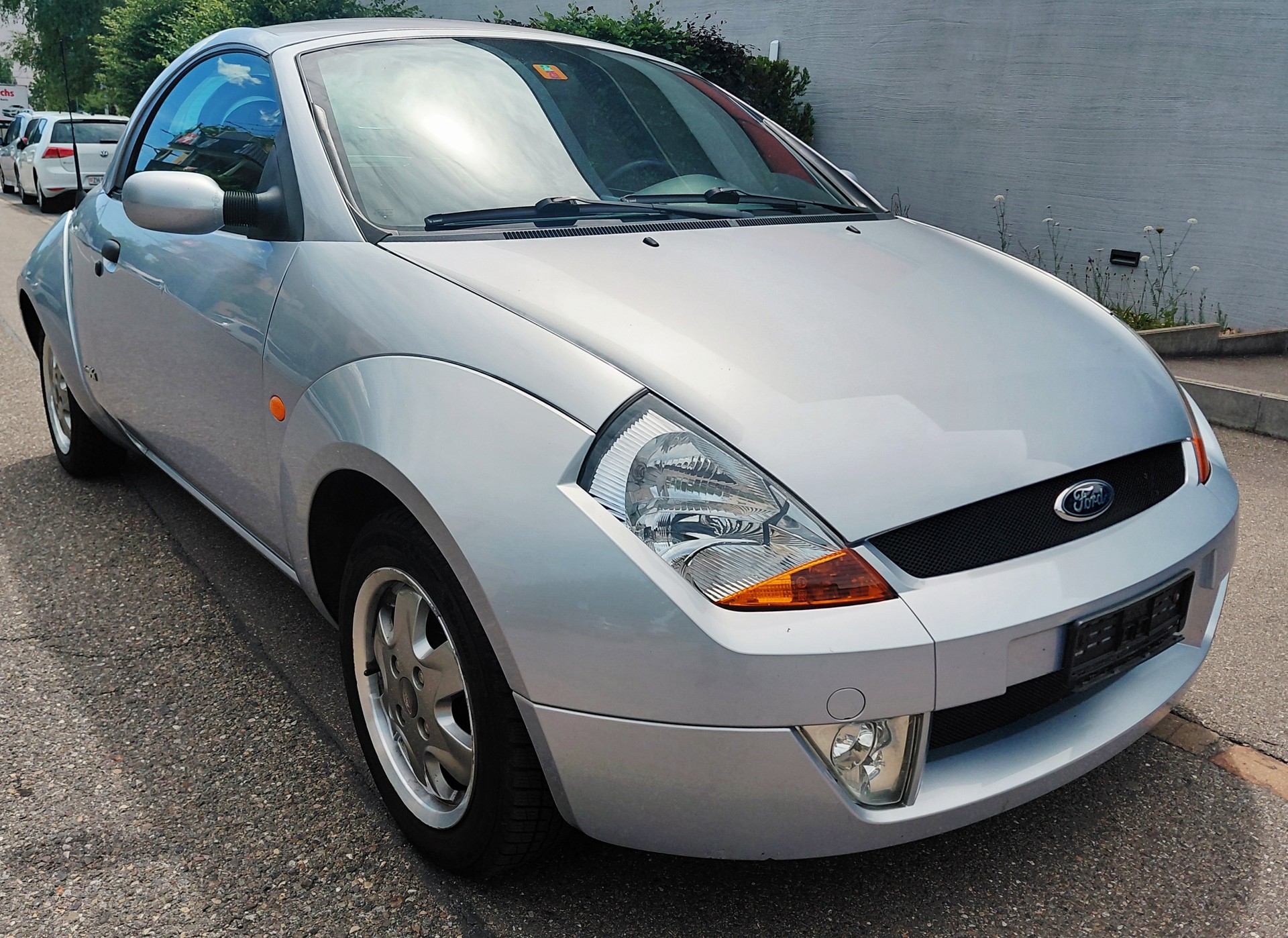 FORD Streetka 1.6 (Luxury)-image-0