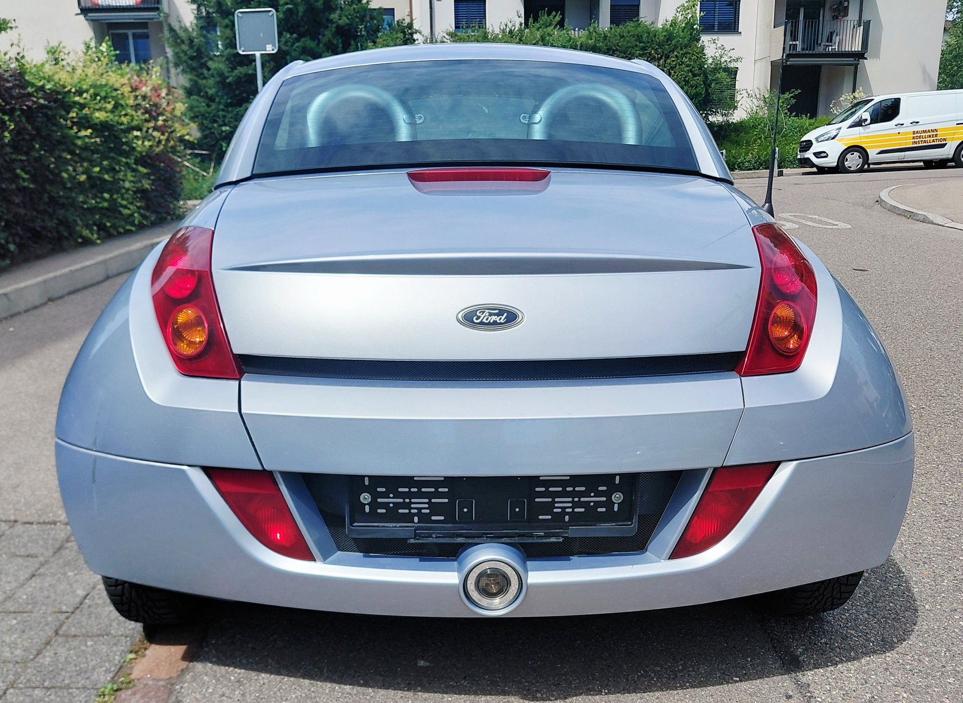 FORD Streetka 1.6 (Luxury)-image-4