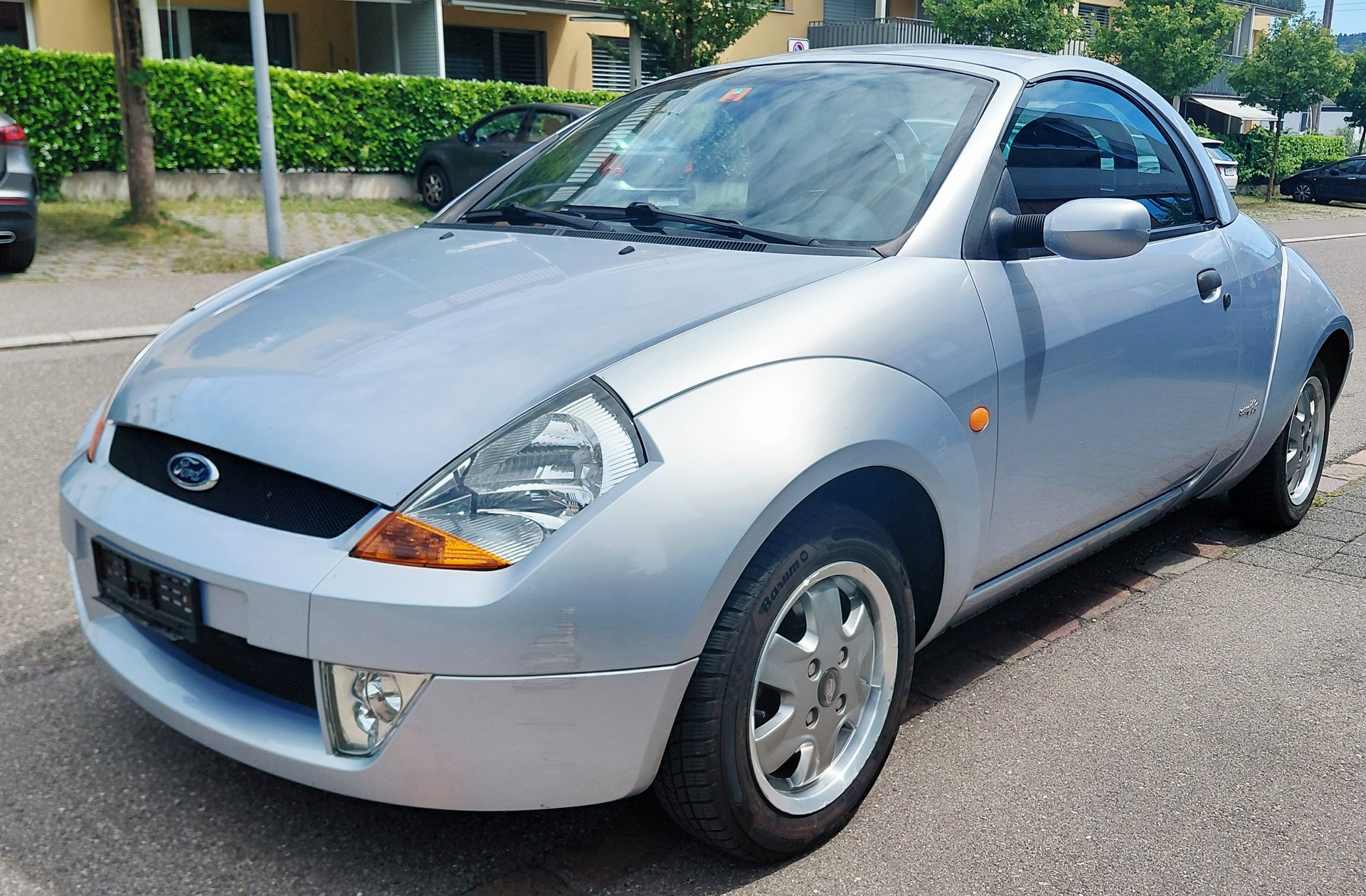 FORD Streetka 1.6 (Luxury)-image-1