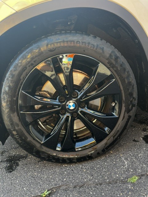 BMW 25e xDrive Sport Line-image-4