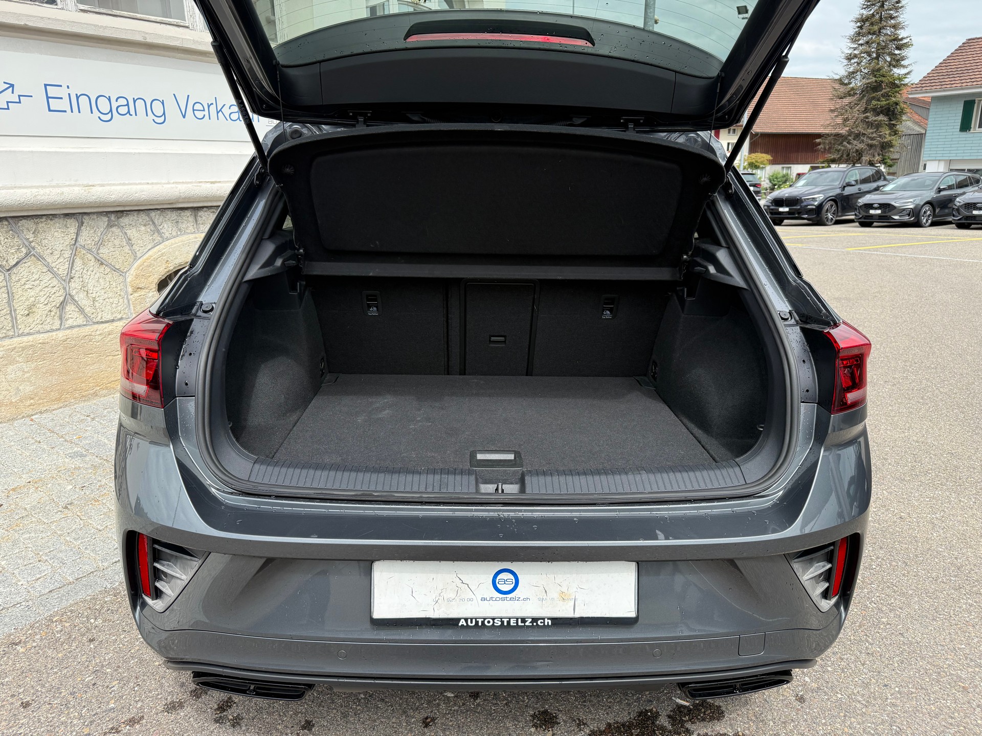 VW T-Roc 2.0 TSI R-Line DSG 4motion-image-7