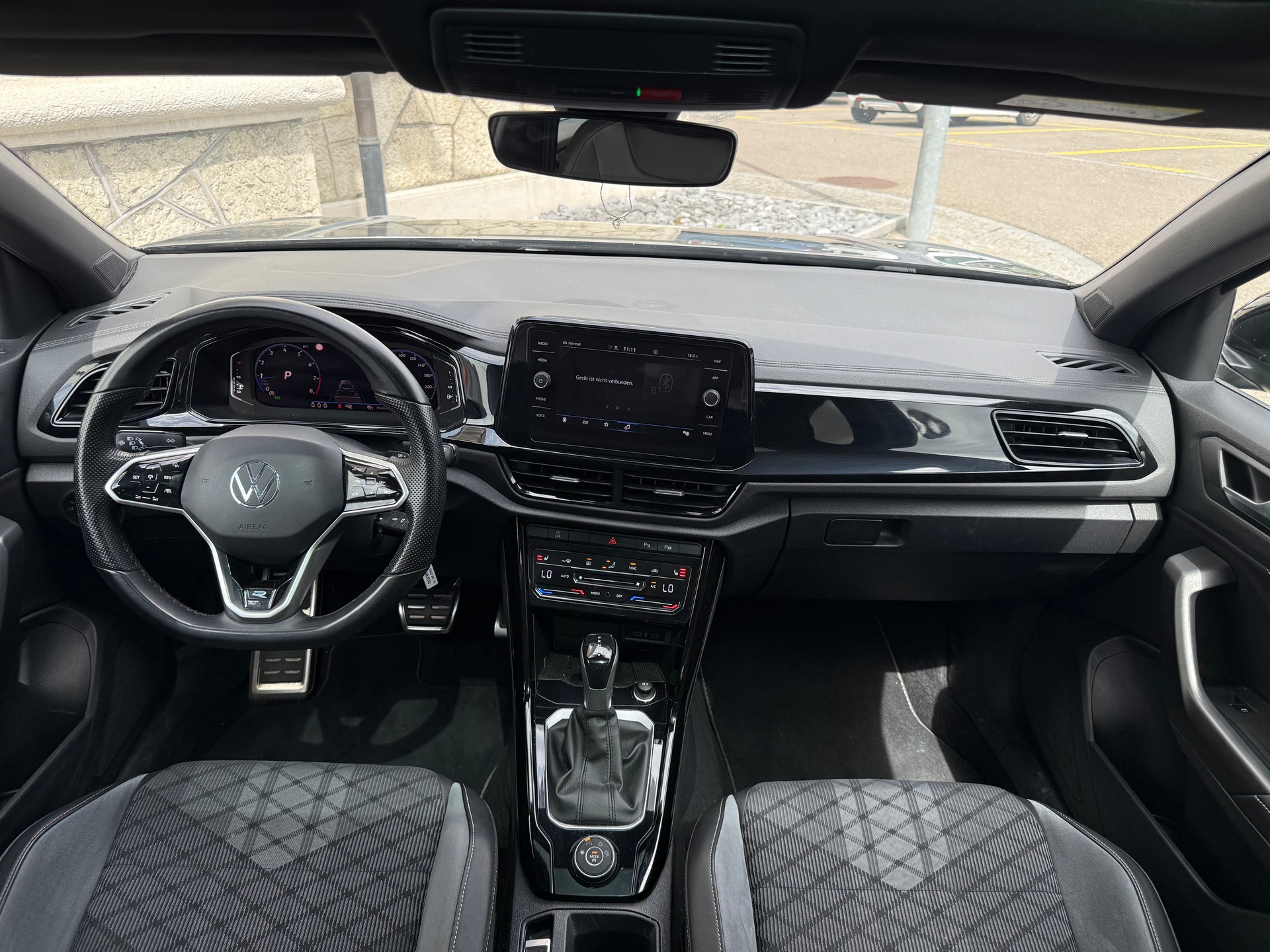 VW T-Roc 2.0 TSI R-Line DSG 4motion-image-12