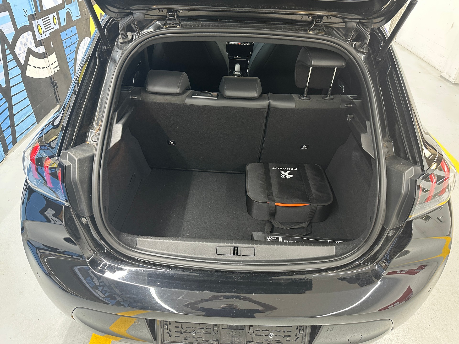 PEUGEOT 208 Elektrik GT Pack-image-5