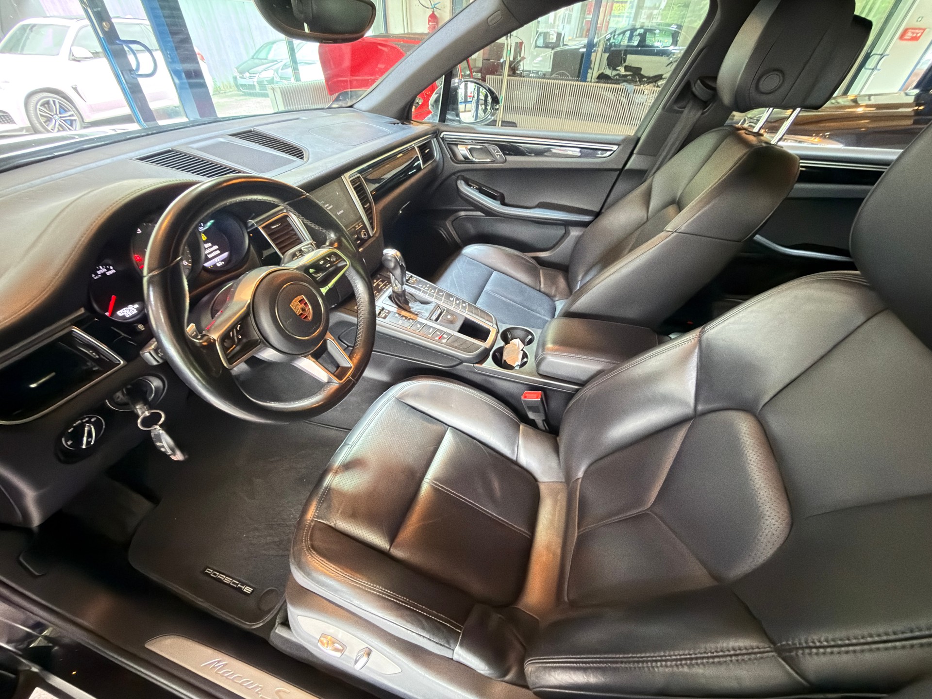 PORSCHE Macan S Diesel PDK-image-3