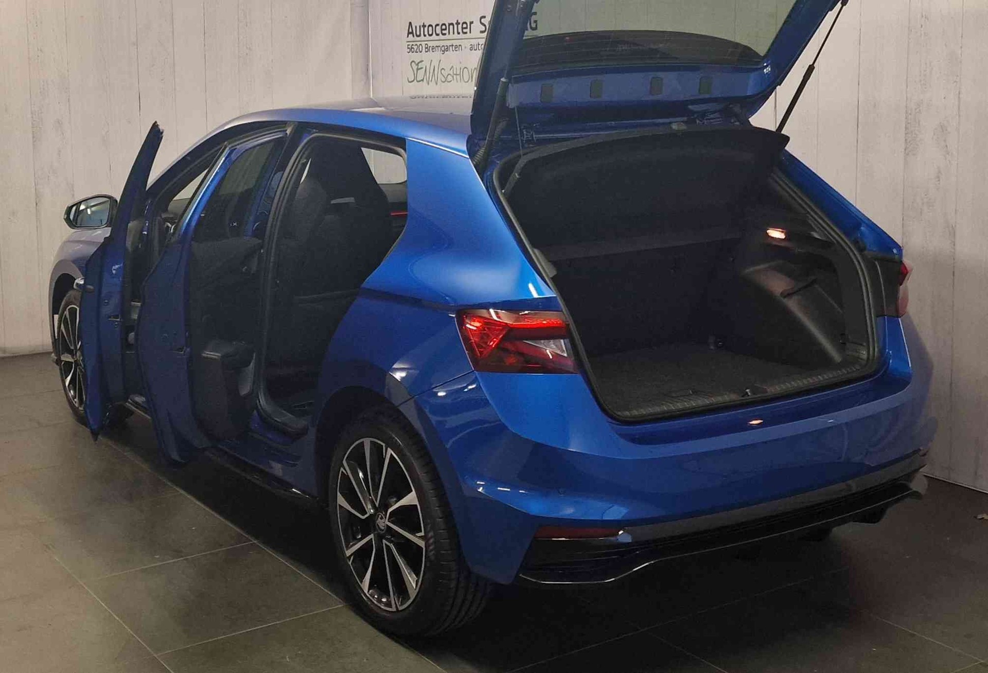 SKODA Fabia 1.0 TSI Monte Carlo DSG-image-17