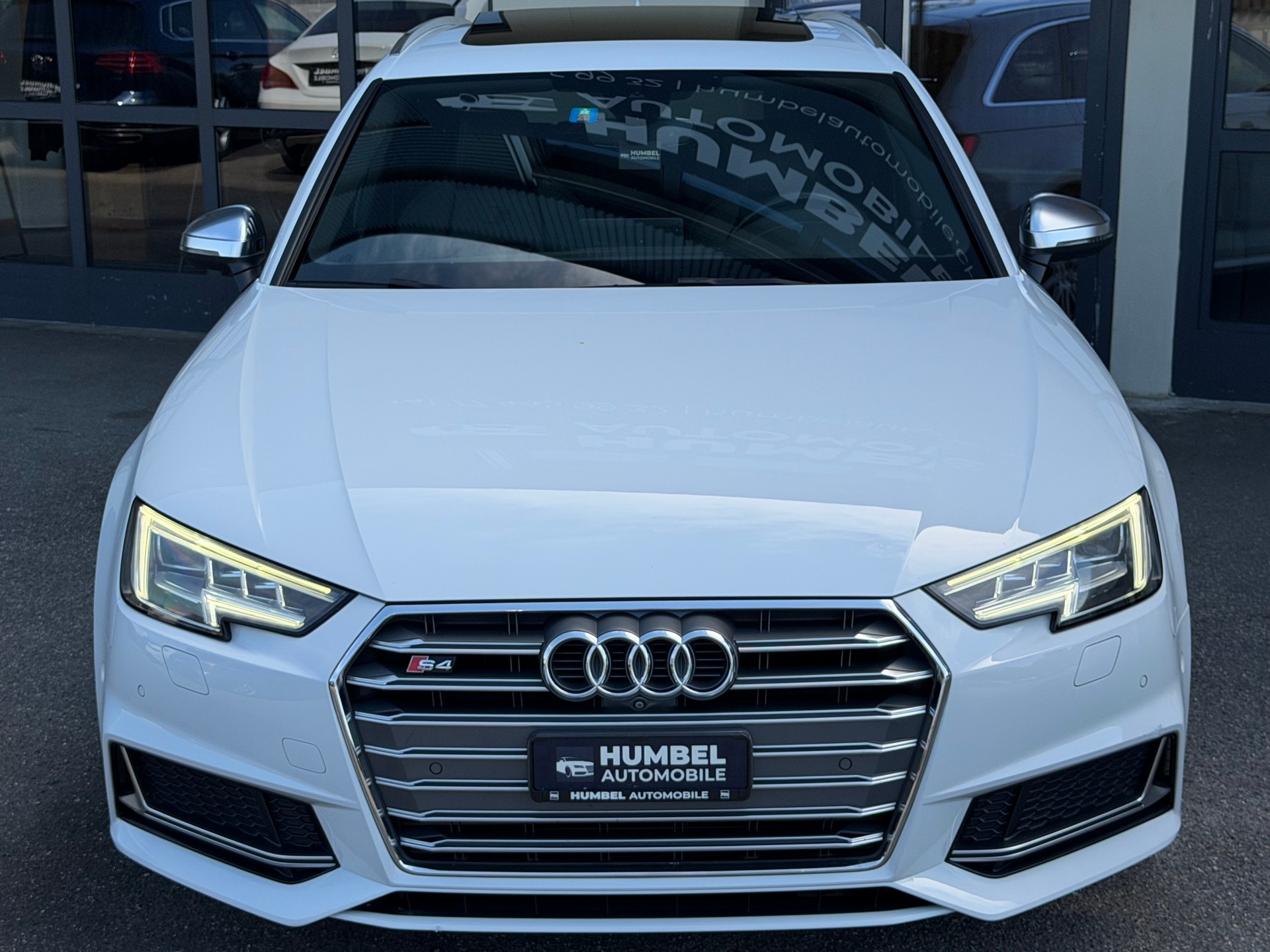 AUDI S4 Avant 3.0 TFSI quattro tiptronic-image-1