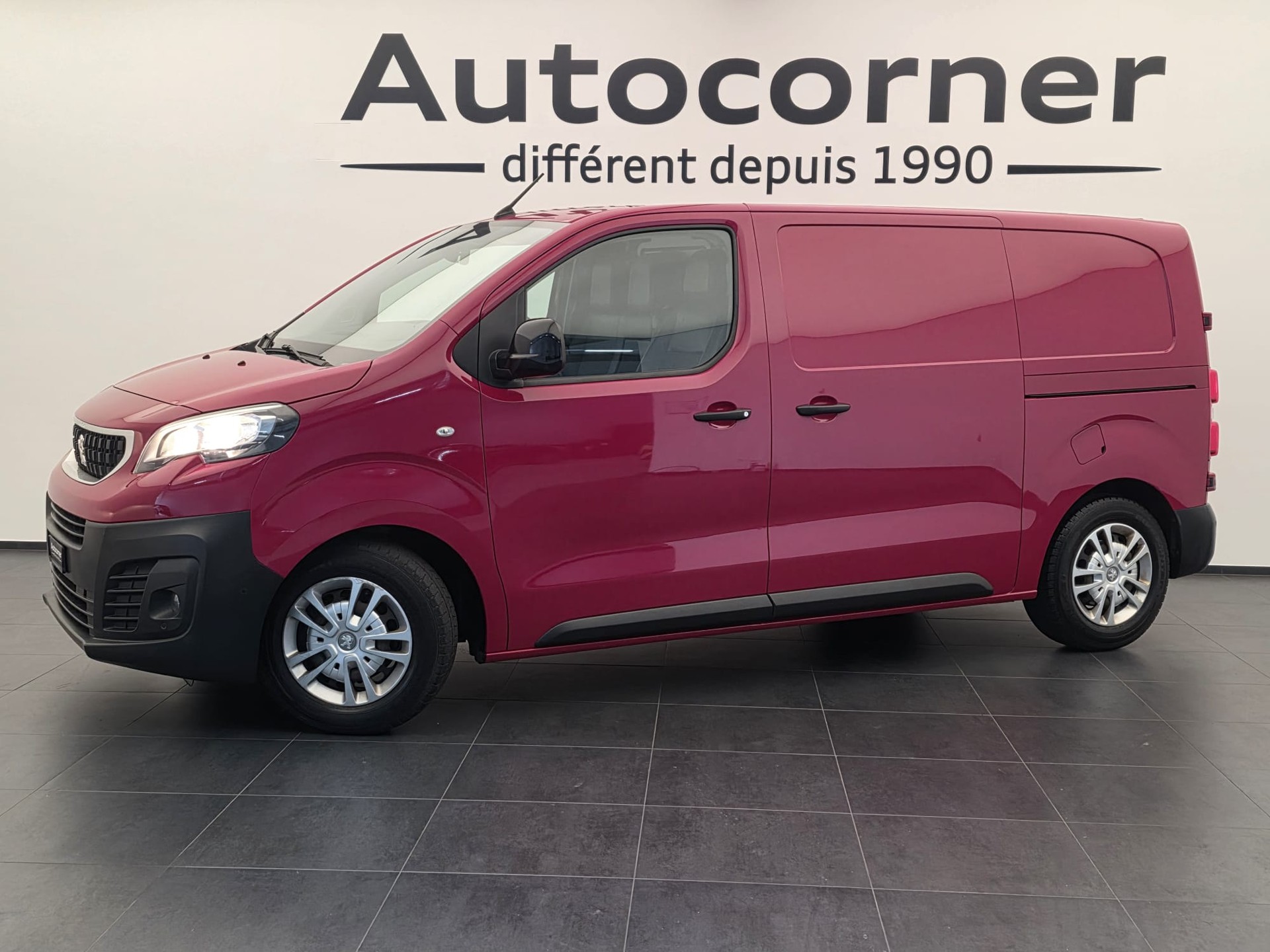 PEUGEOT Expert 1.6 BlueHDi 95 S&S Allure Standard ETG6