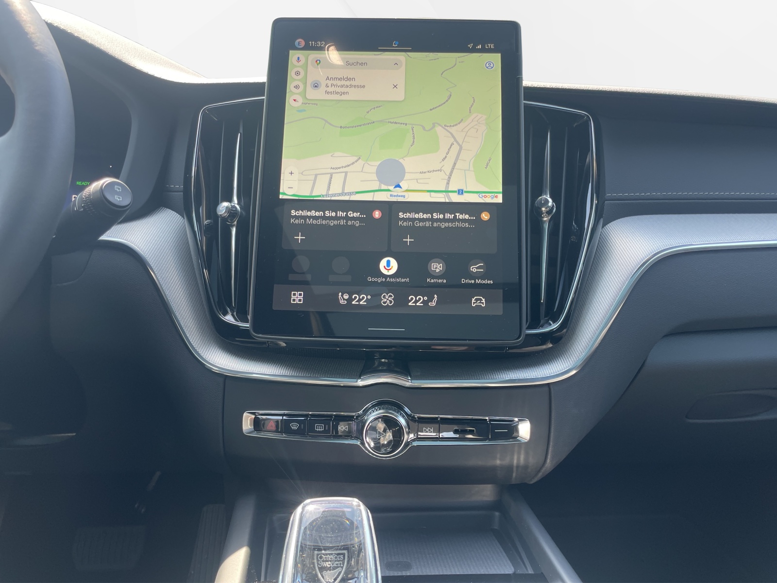 VOLVO XC60 2.0 T6 TE Black Edition eAWD-image-12
