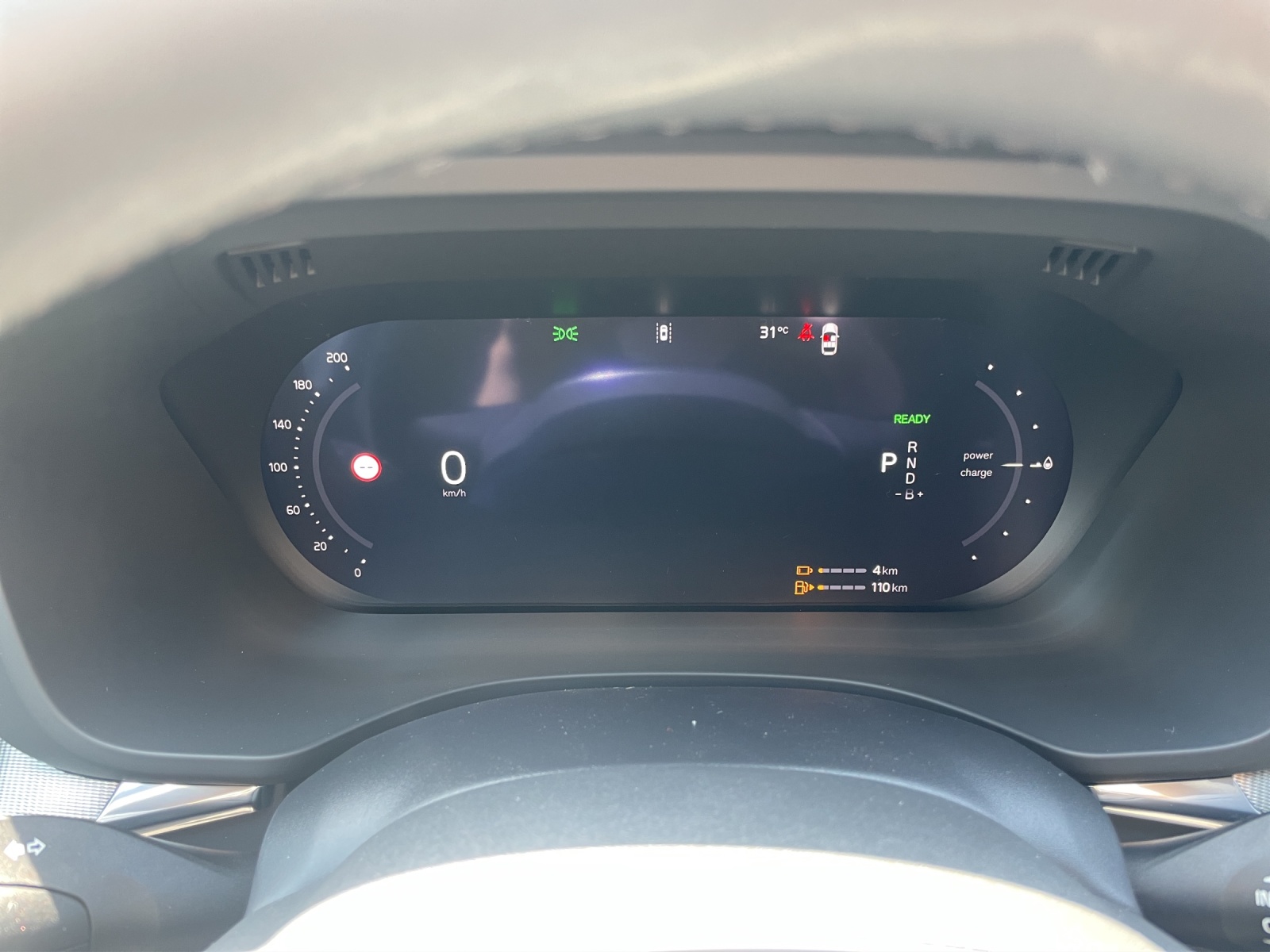 VOLVO XC60 2.0 T6 TE Black Edition eAWD-image-15
