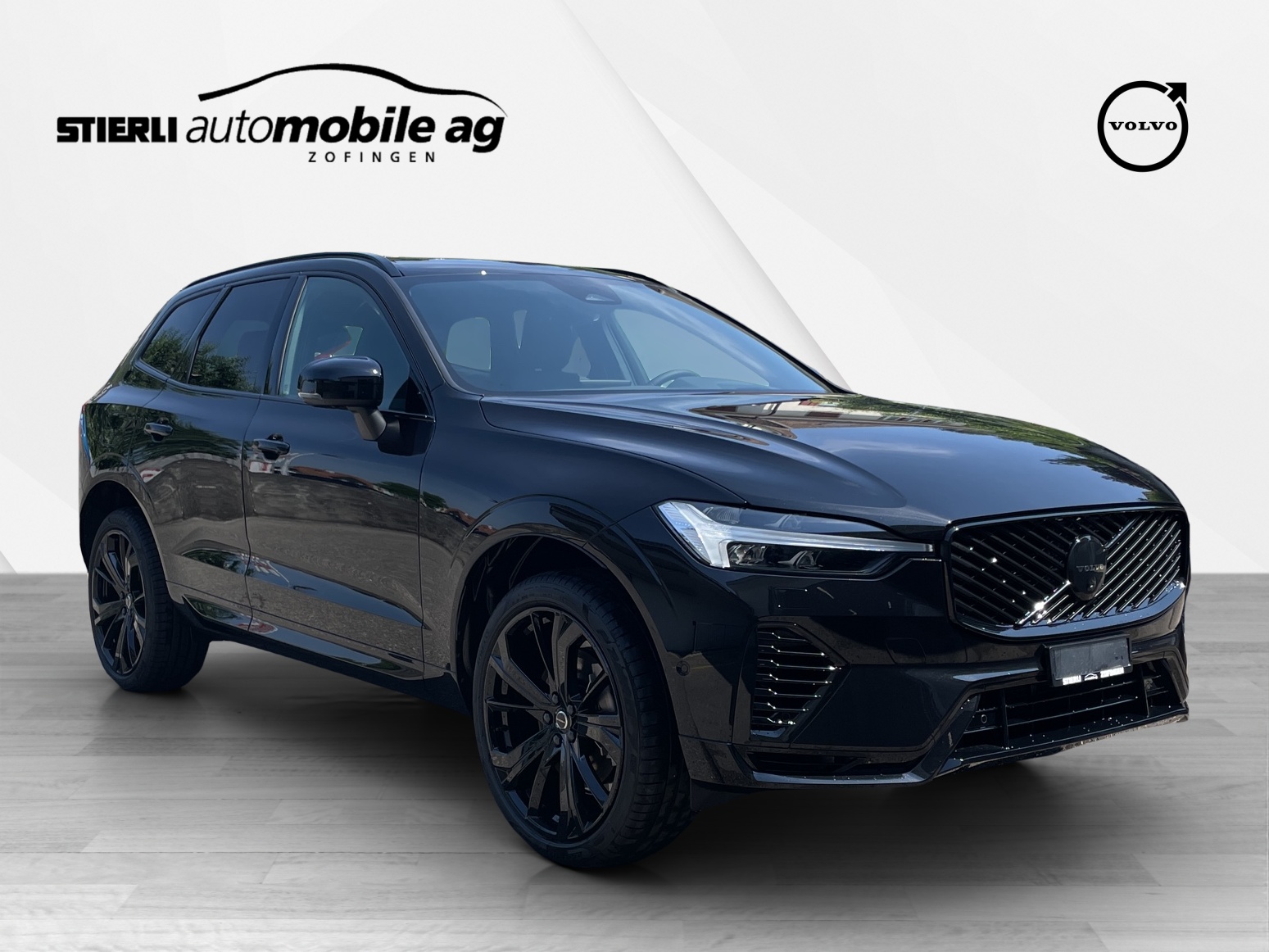 VOLVO XC60 2.0 T6 TE Black Edition eAWD-image-2