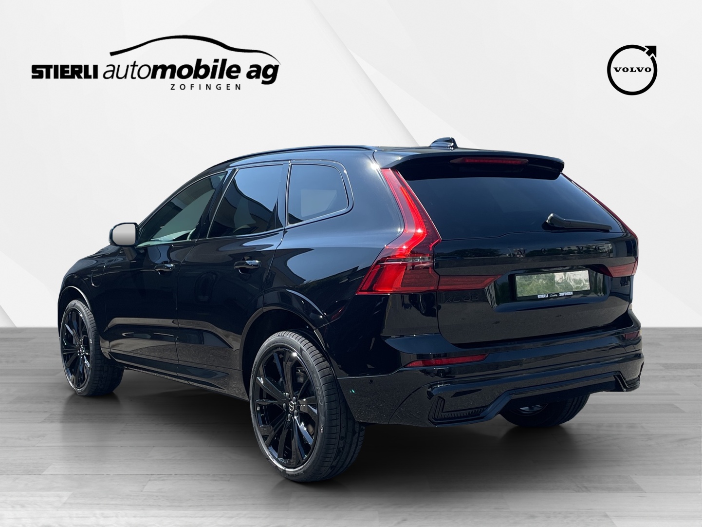 VOLVO XC60 2.0 T6 TE Black Edition eAWD-image-6