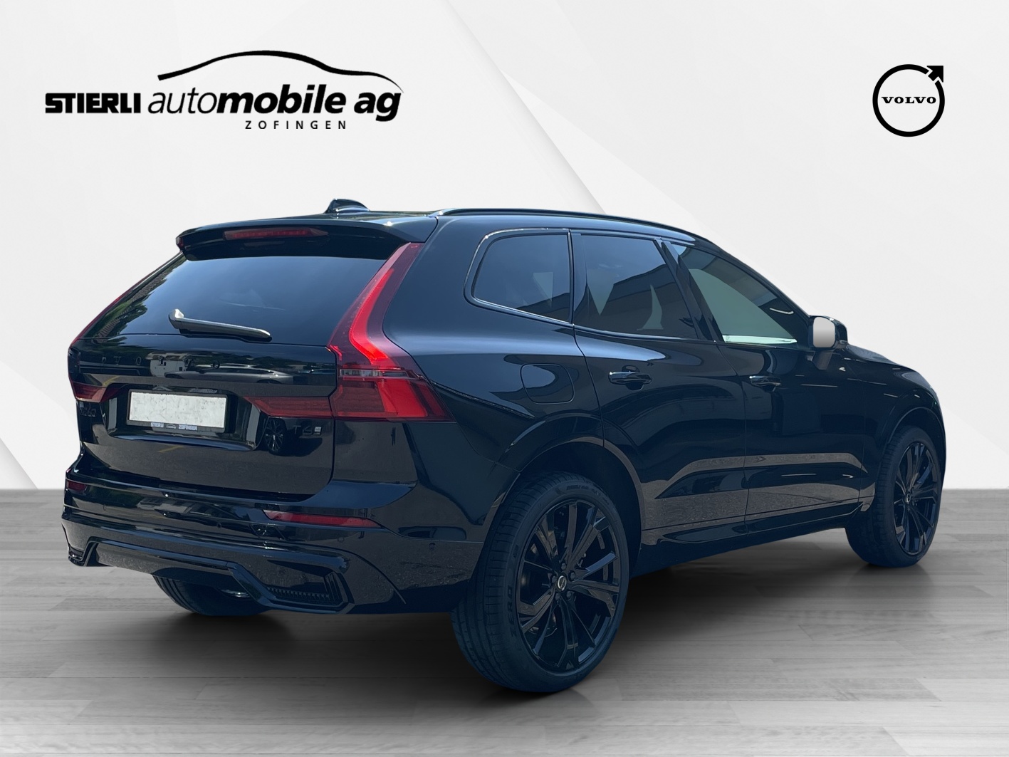 VOLVO XC60 2.0 T6 TE Black Edition eAWD-image-4
