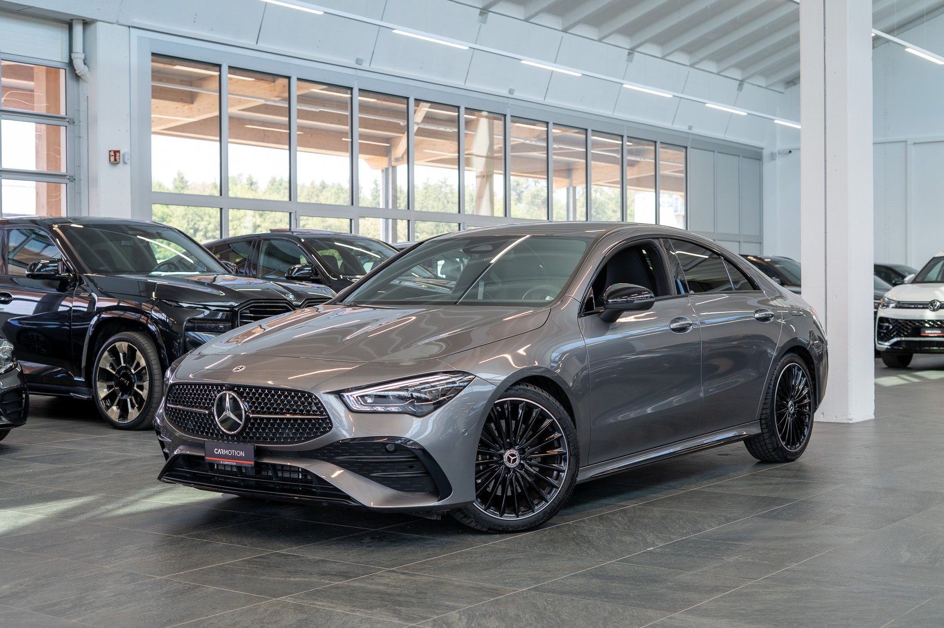 MERCEDES-BENZ CLA 200 AMG Line / Facelift / Rückfahrkamera / Ambientebeleuchtung-image-0