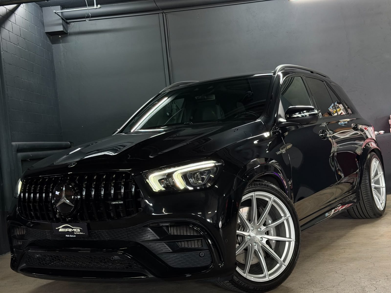 MERCEDES-BENZ GLE 63 AMG Limited Black&Silver Performance 720PS 4Matic+ 9G-Speedshift-image-0