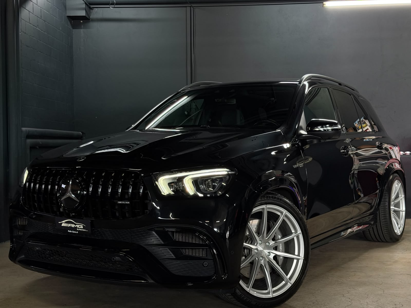 MERCEDES-BENZ GLE 63 AMG Limited Black&Silver Performance 720PS 4Matic+ 9G-Speedshift-image-1
