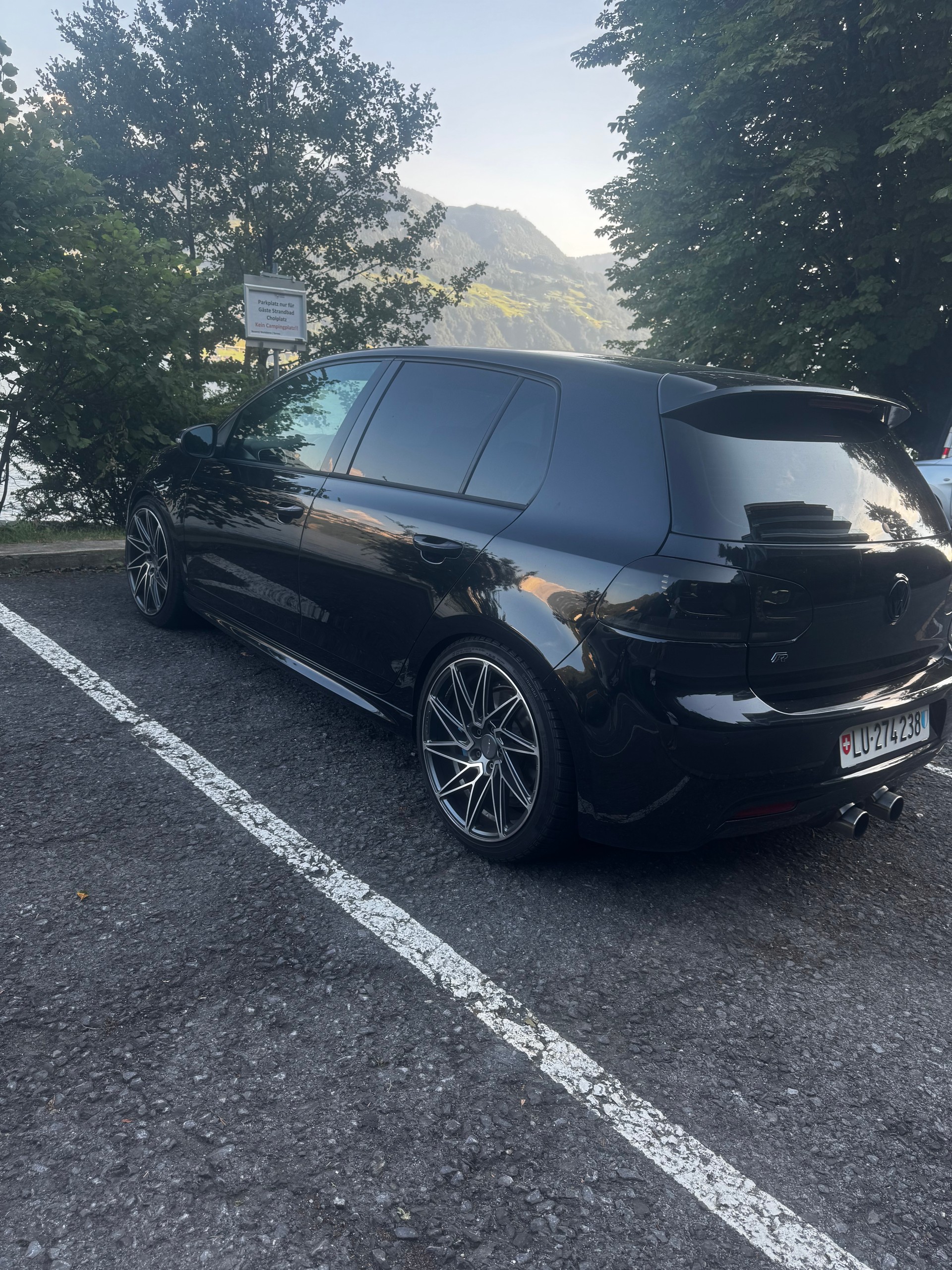 VW R-image-1