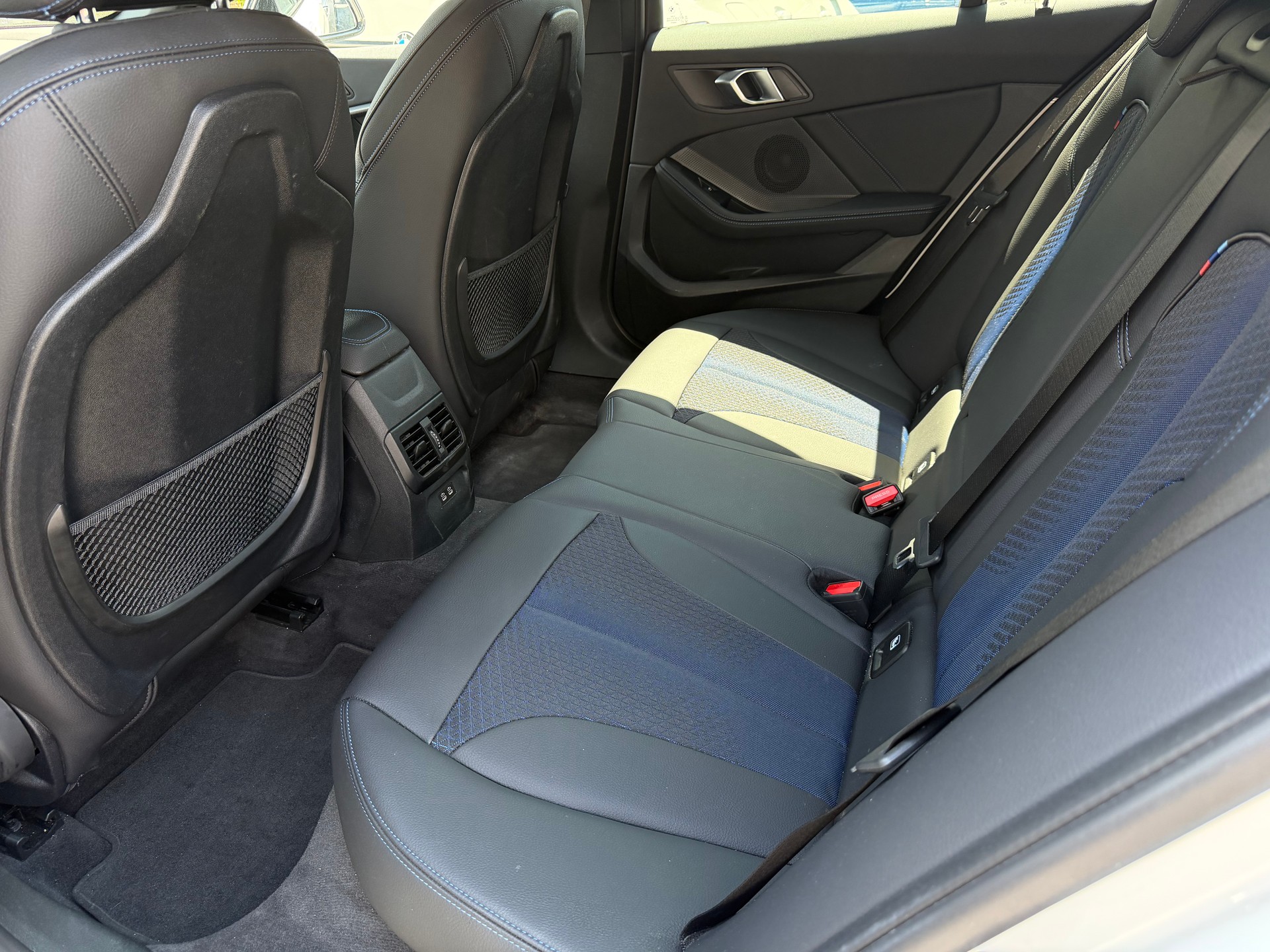 BMW 118d Steptronic M Sport-image-17